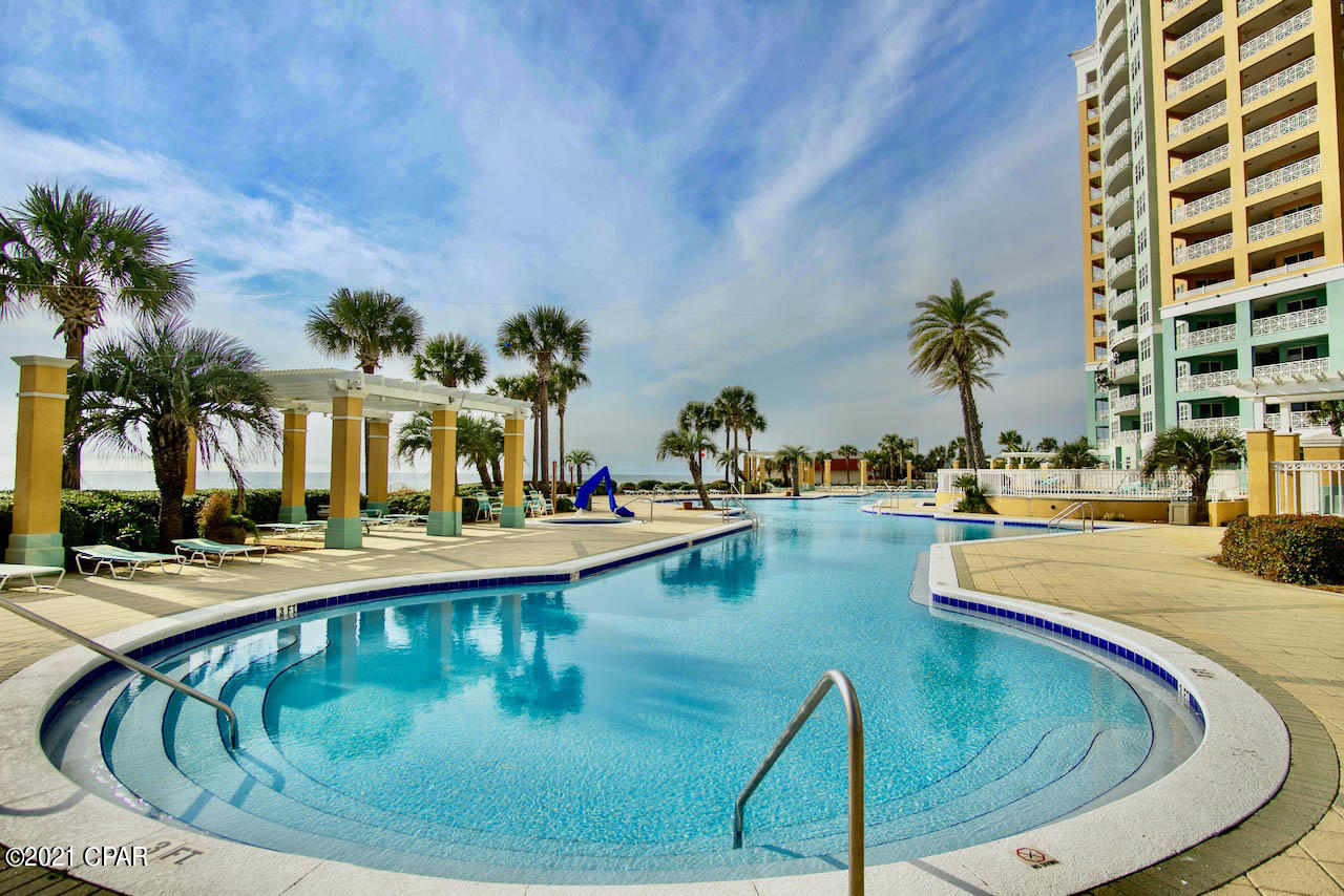 En Soleil Condo - Residential