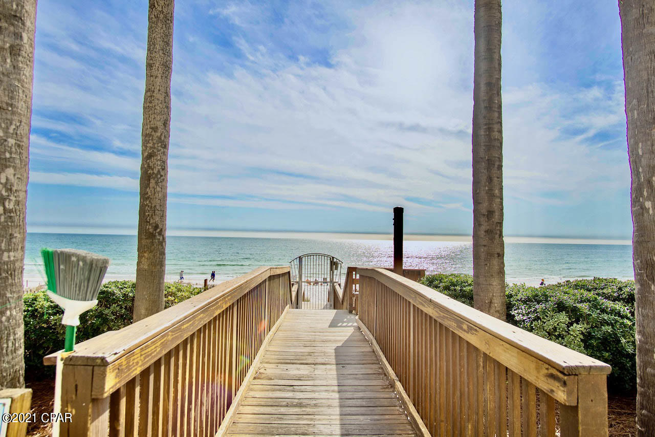 En Soleil Condo - Residential