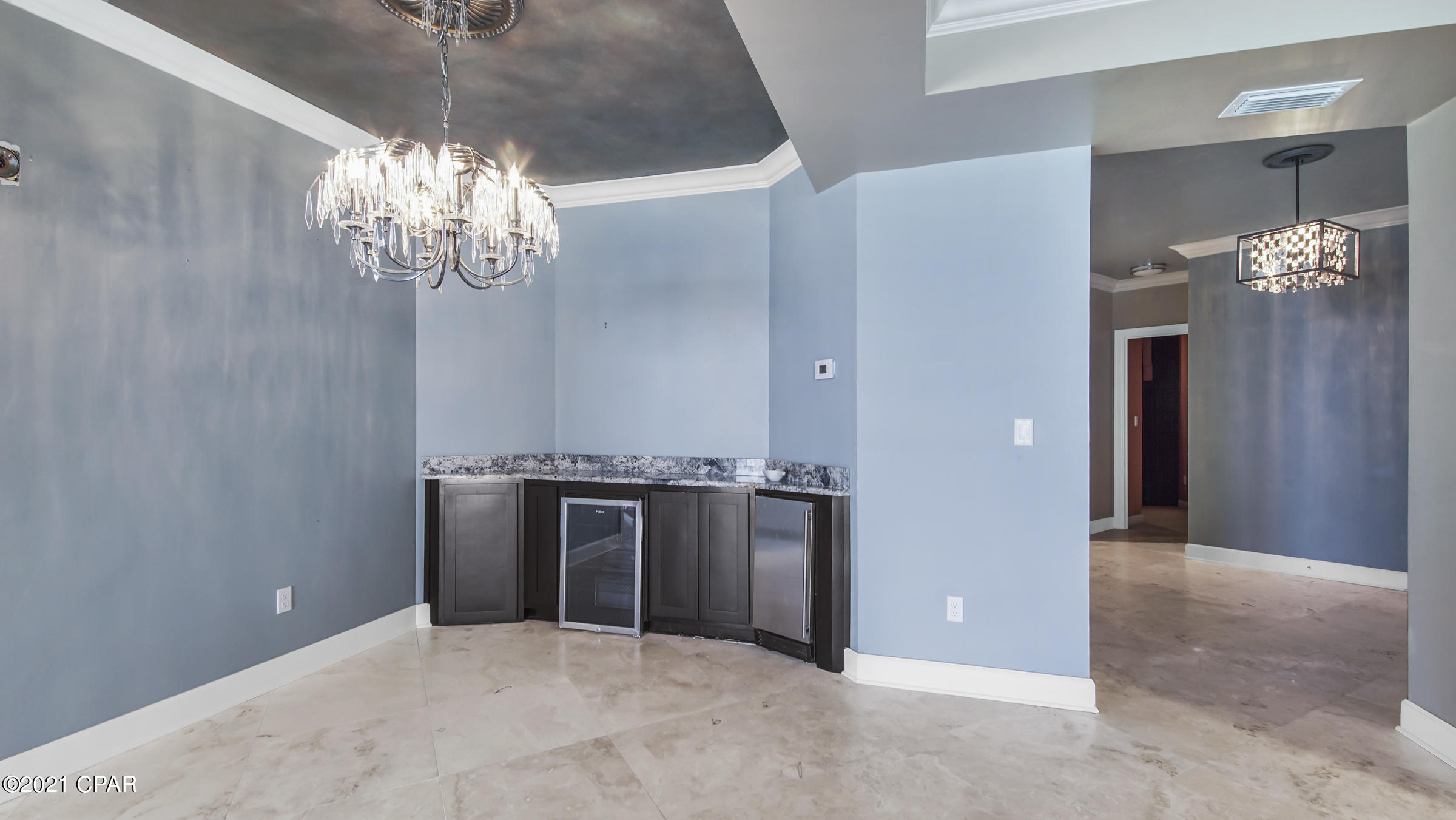 En Soleil Condo - Residential