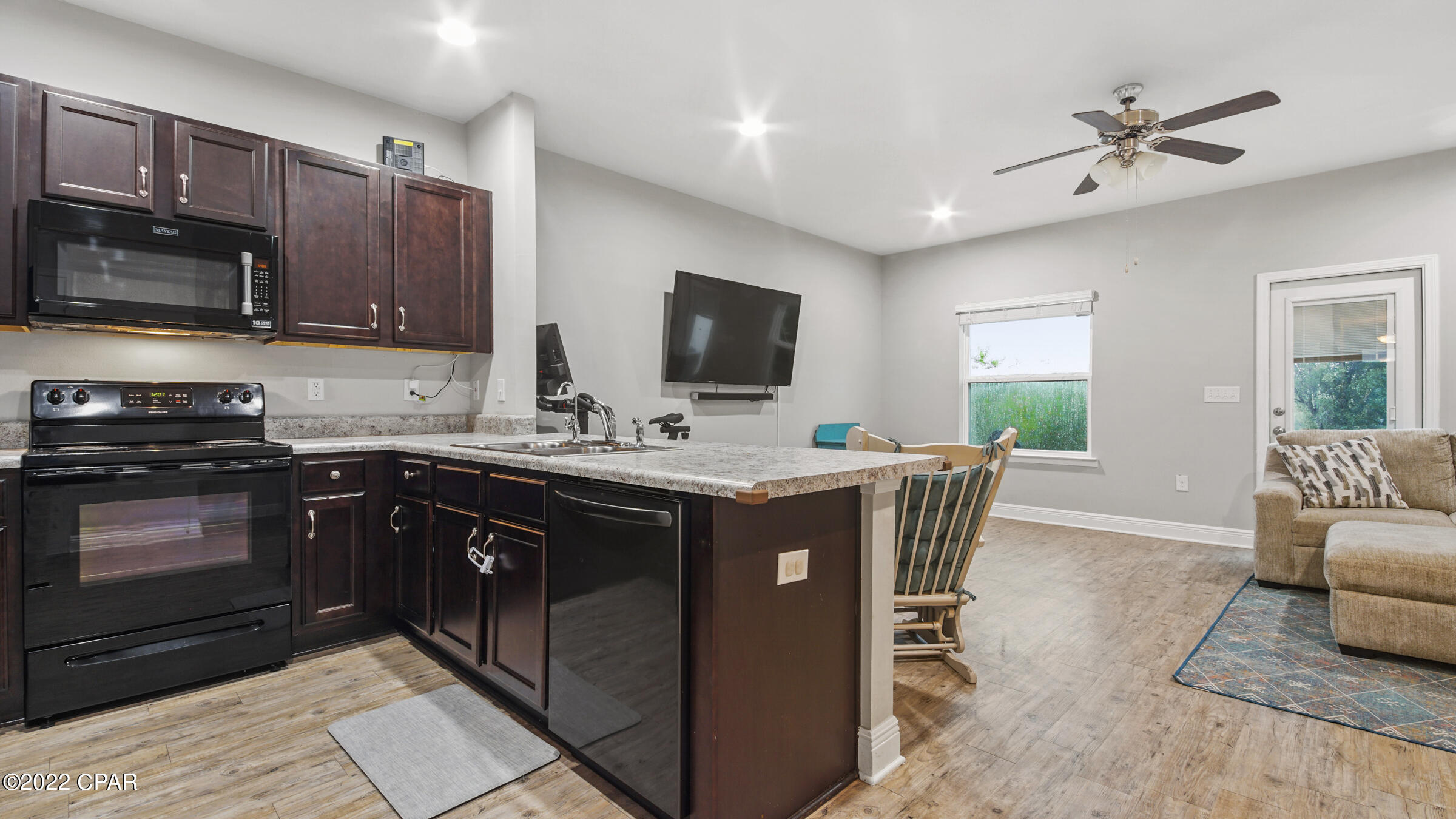 Sentinel Point - Residential