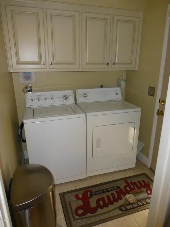 Venetian Villa 2nd Add Replat - Residential