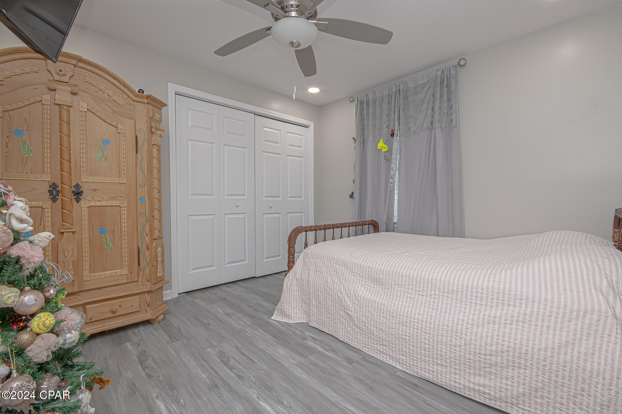 Pine Wood Grove - Residential