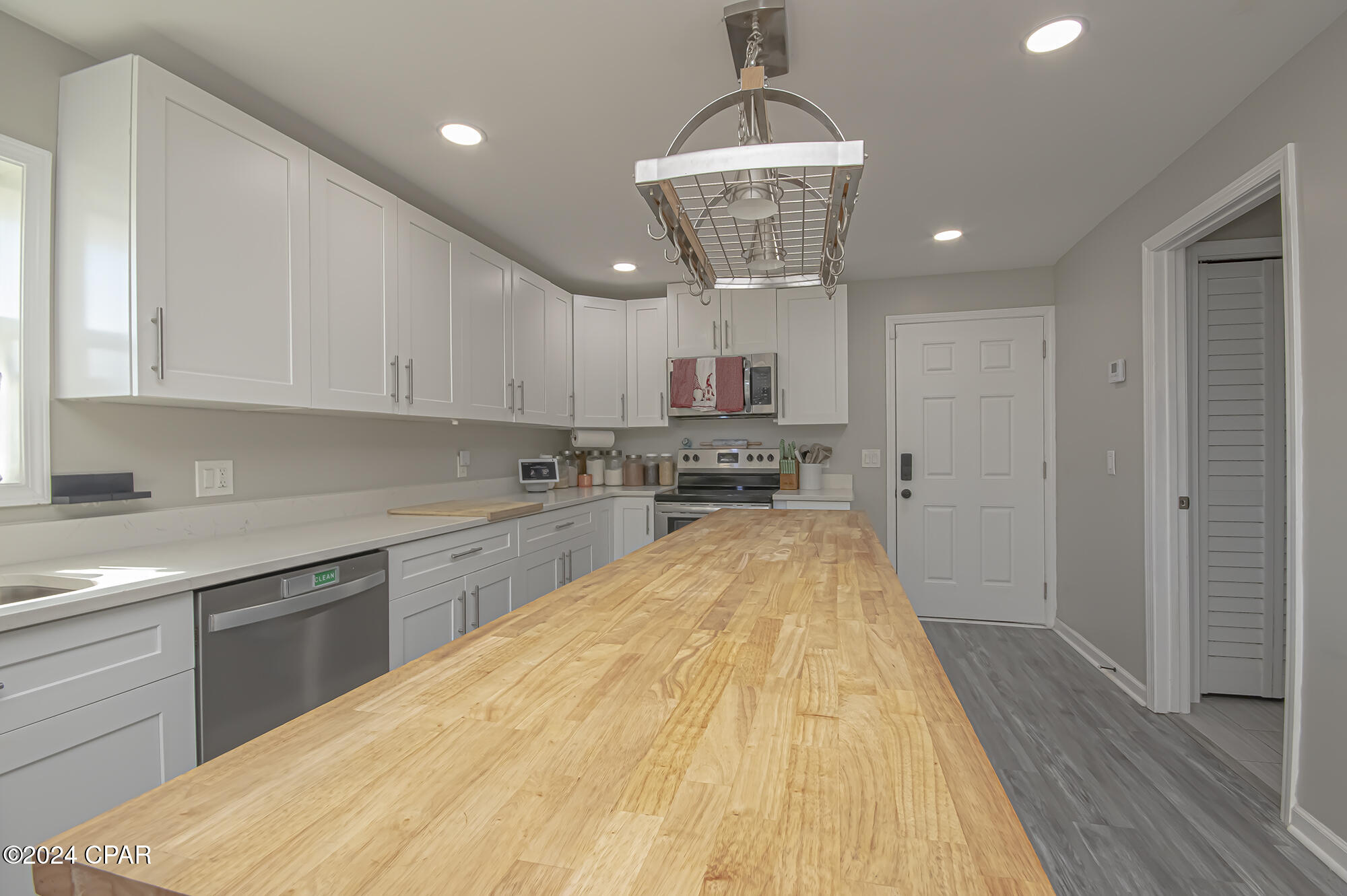 Pine Wood Grove - Residential