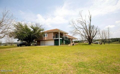 A home in Chipley