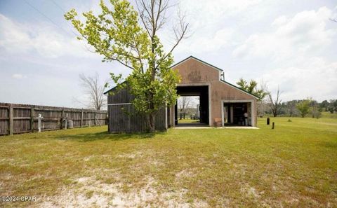 A home in Chipley