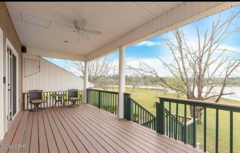 A home in Chipley