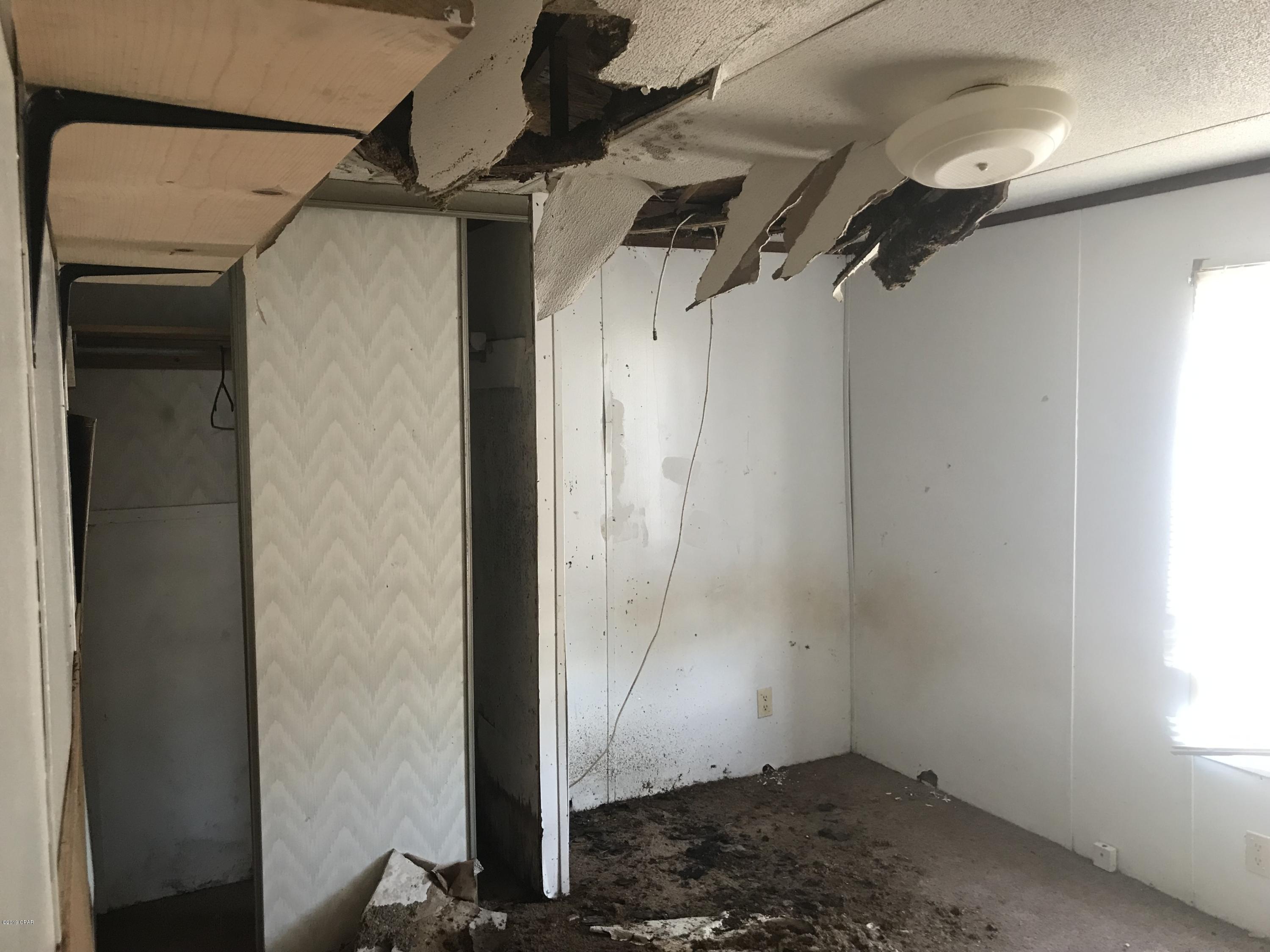 Lane Mobile Home Est U-1 - Residential