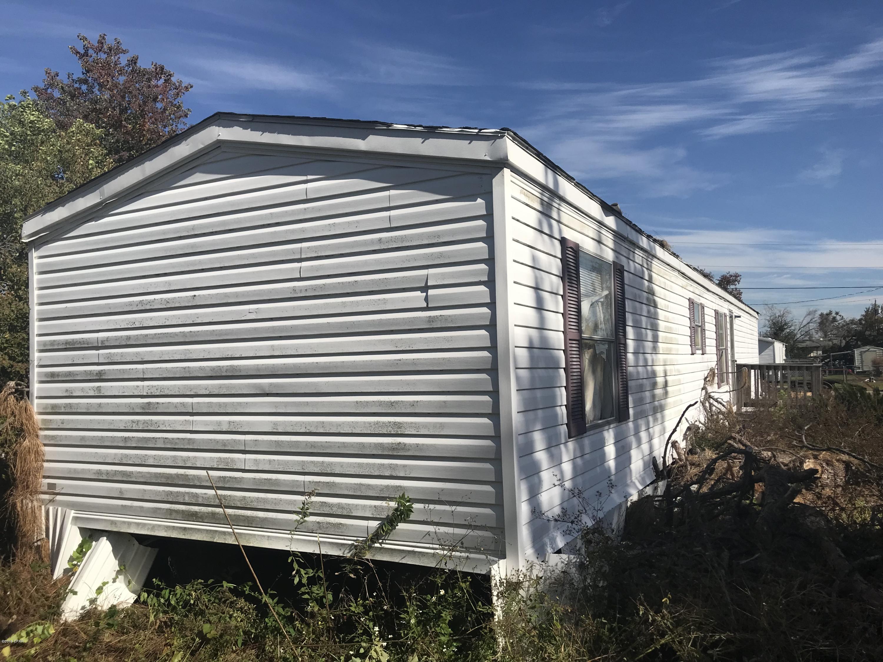 Lane Mobile Home Est U-1 - Residential