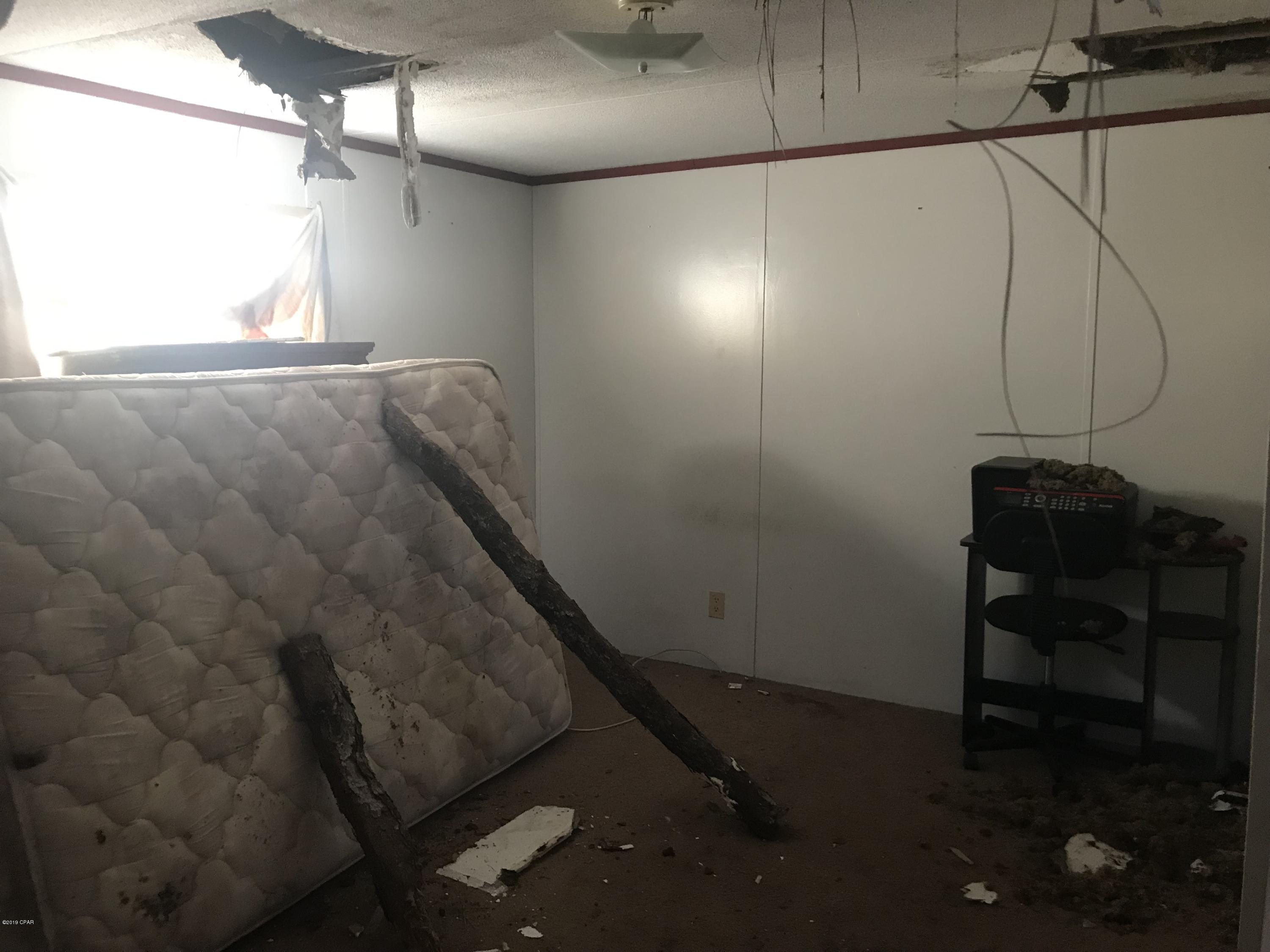 Lane Mobile Home Est U-1 - Residential