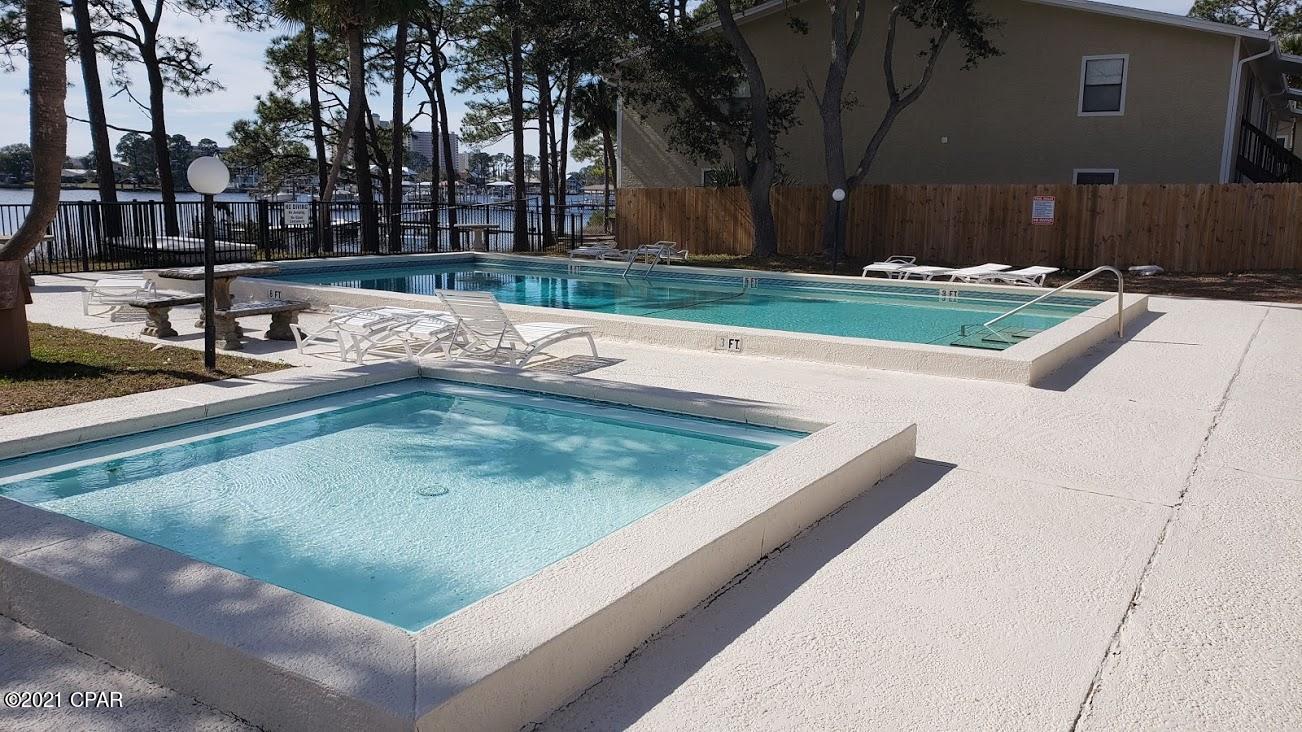 Palisades Condo Ph 1 - Residential