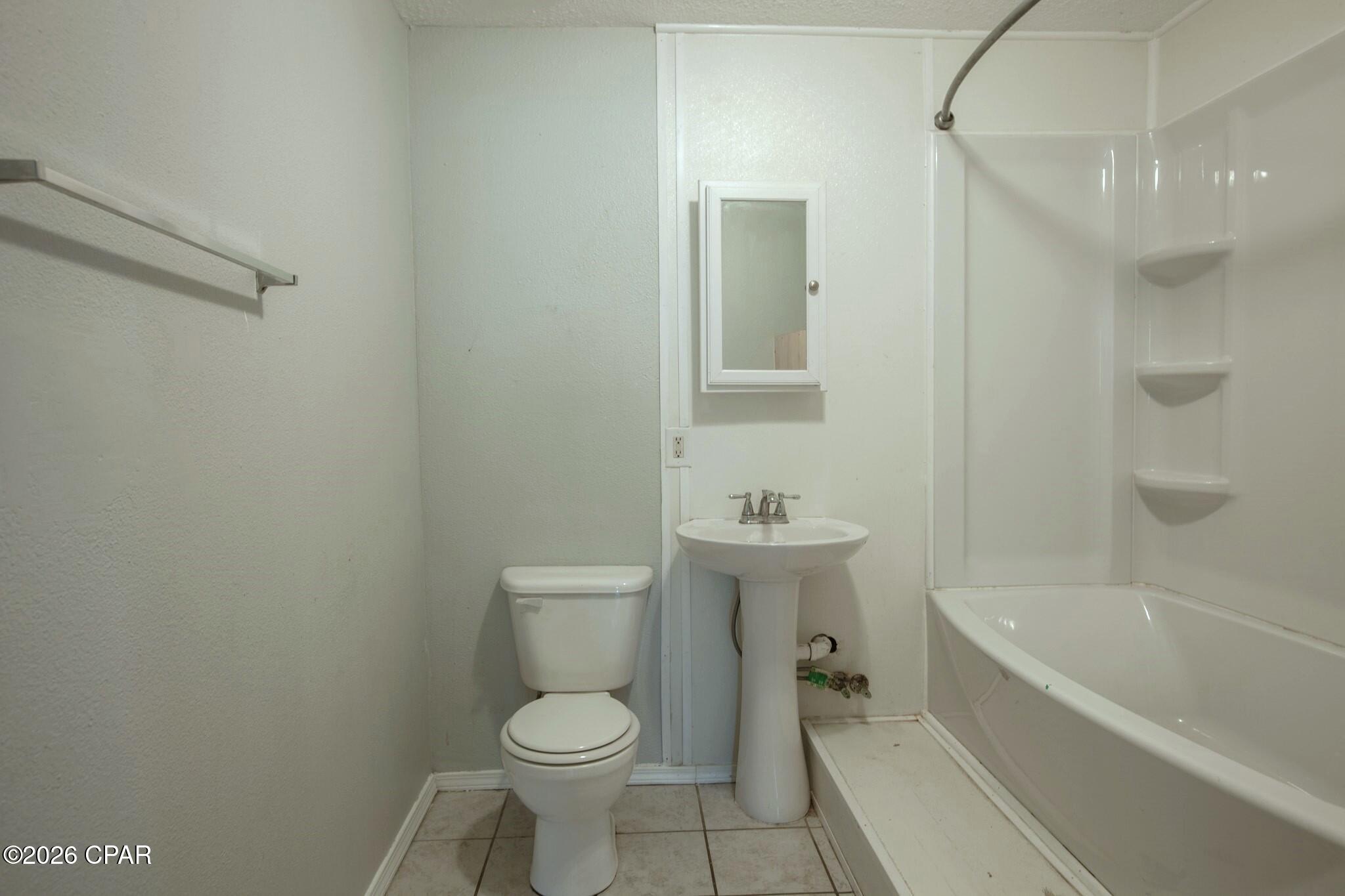 Baywood Shores Est Unit 2 - Residential