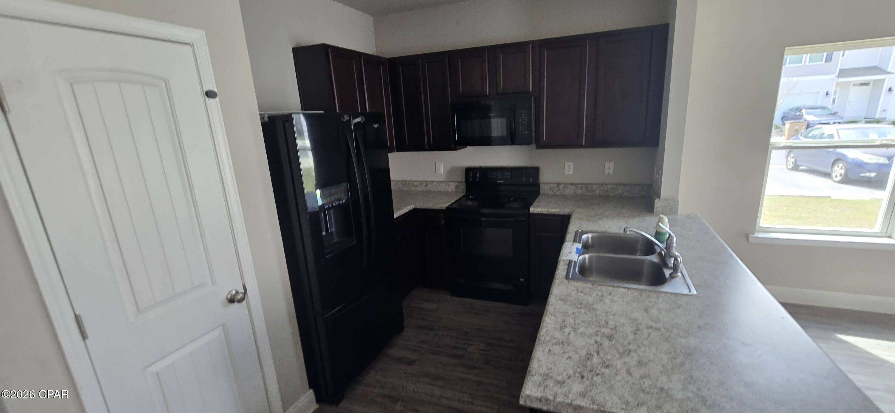 Sentinel Point - Residential