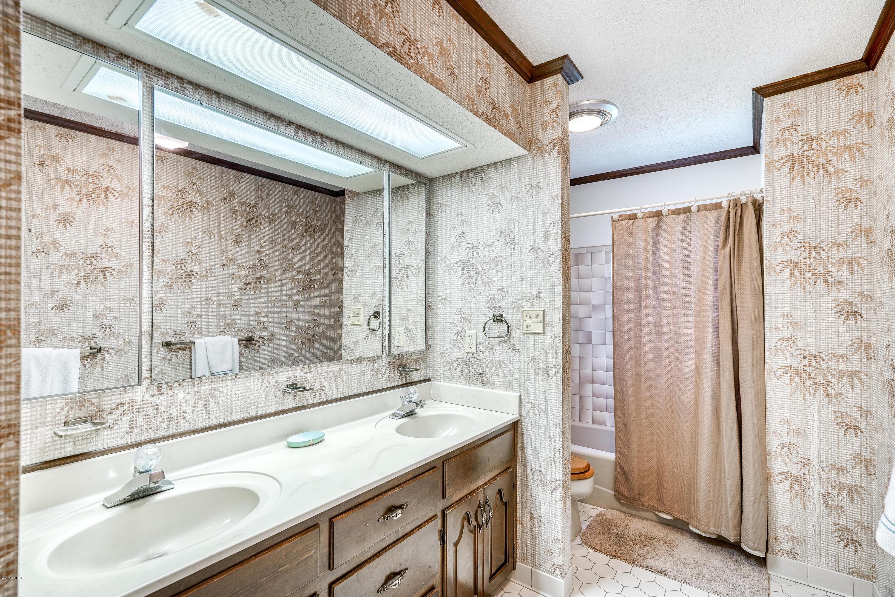 Rocky Bayou Estates - Residential