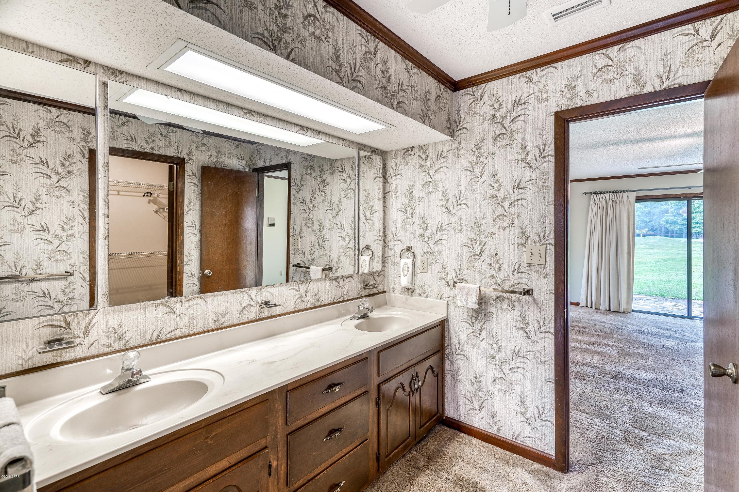 Rocky Bayou Estates - Residential