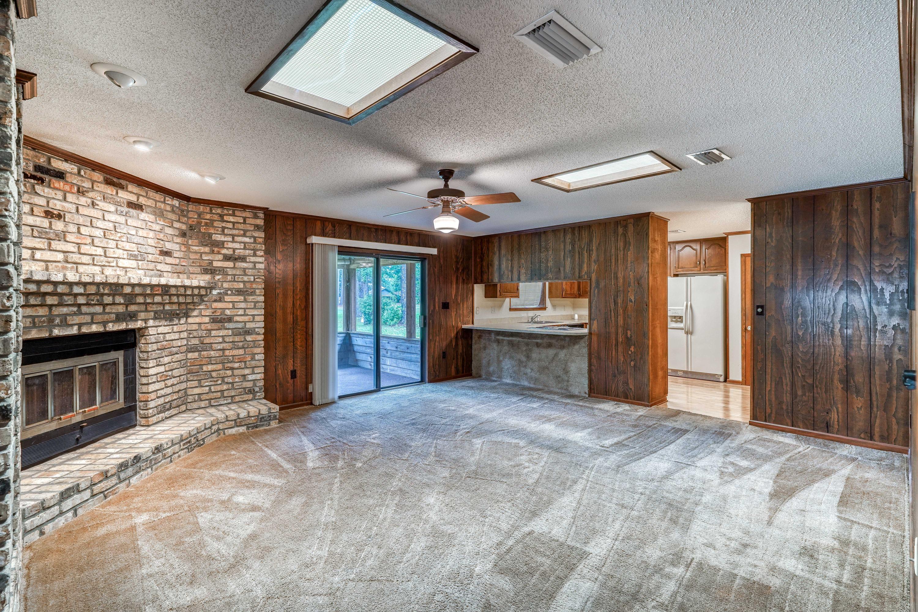 Rocky Bayou Estates - Residential