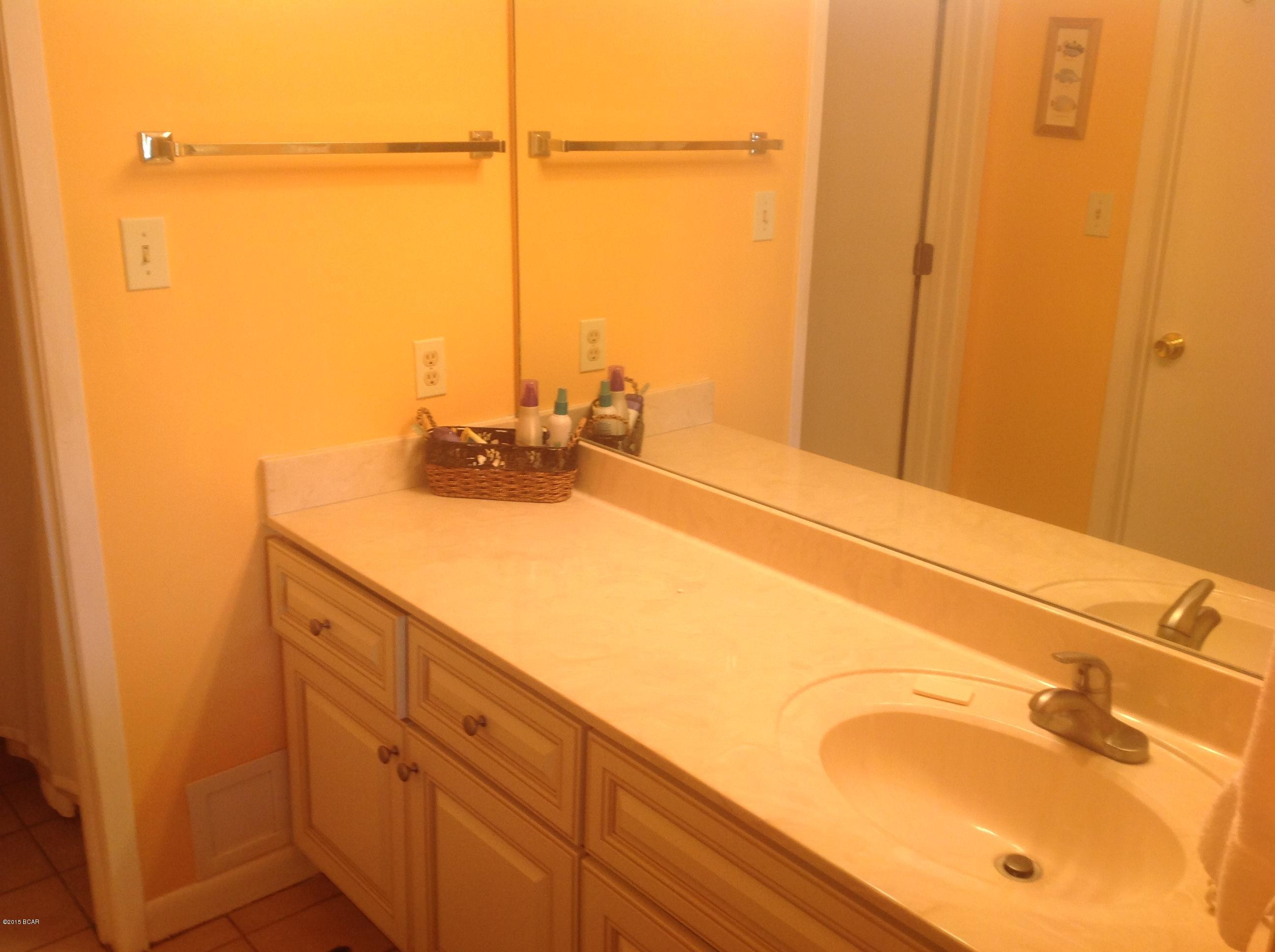 Edgewater Golf Villas II-A - Residential