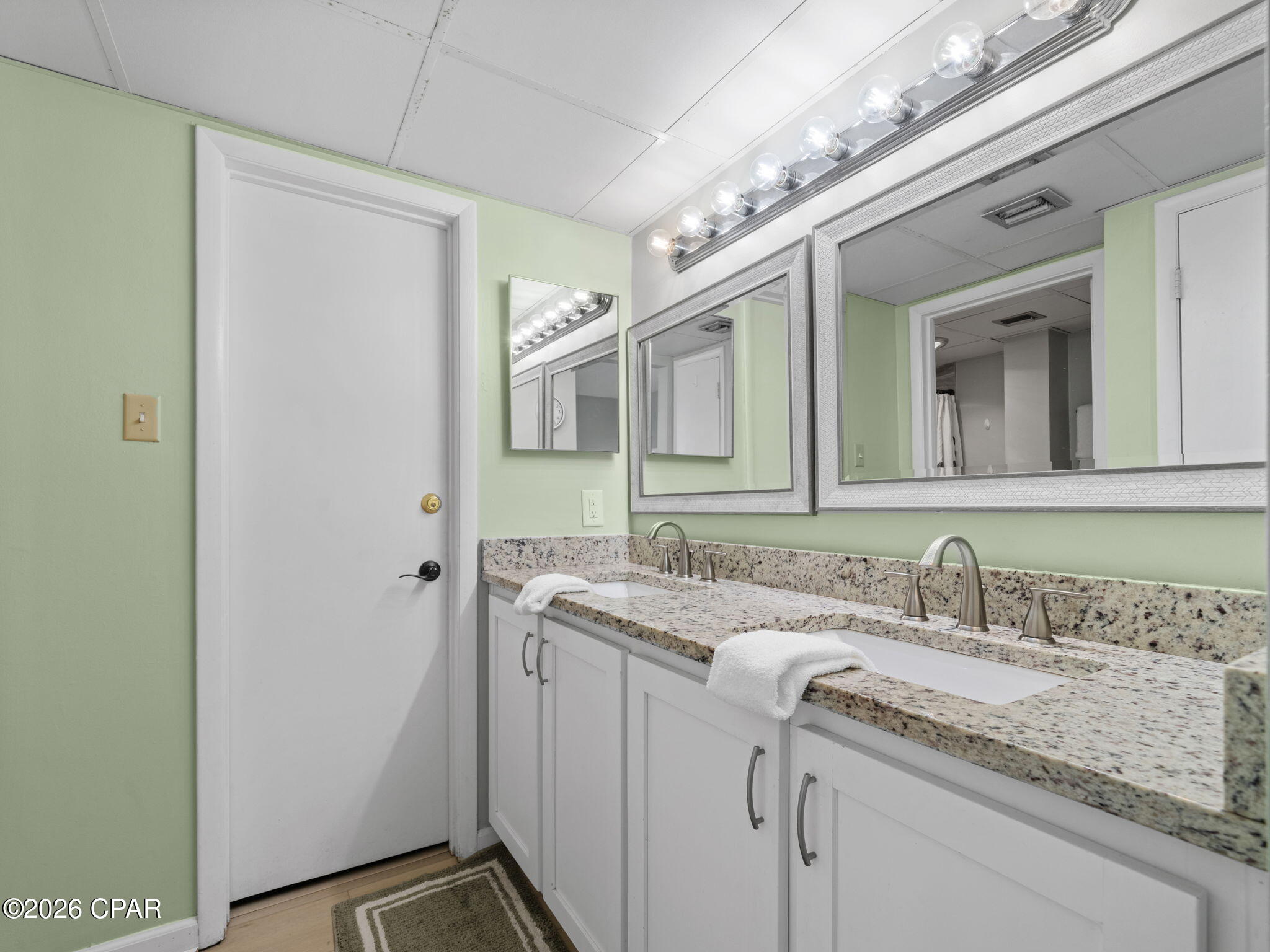 Leeward/Windward Condo - Residential