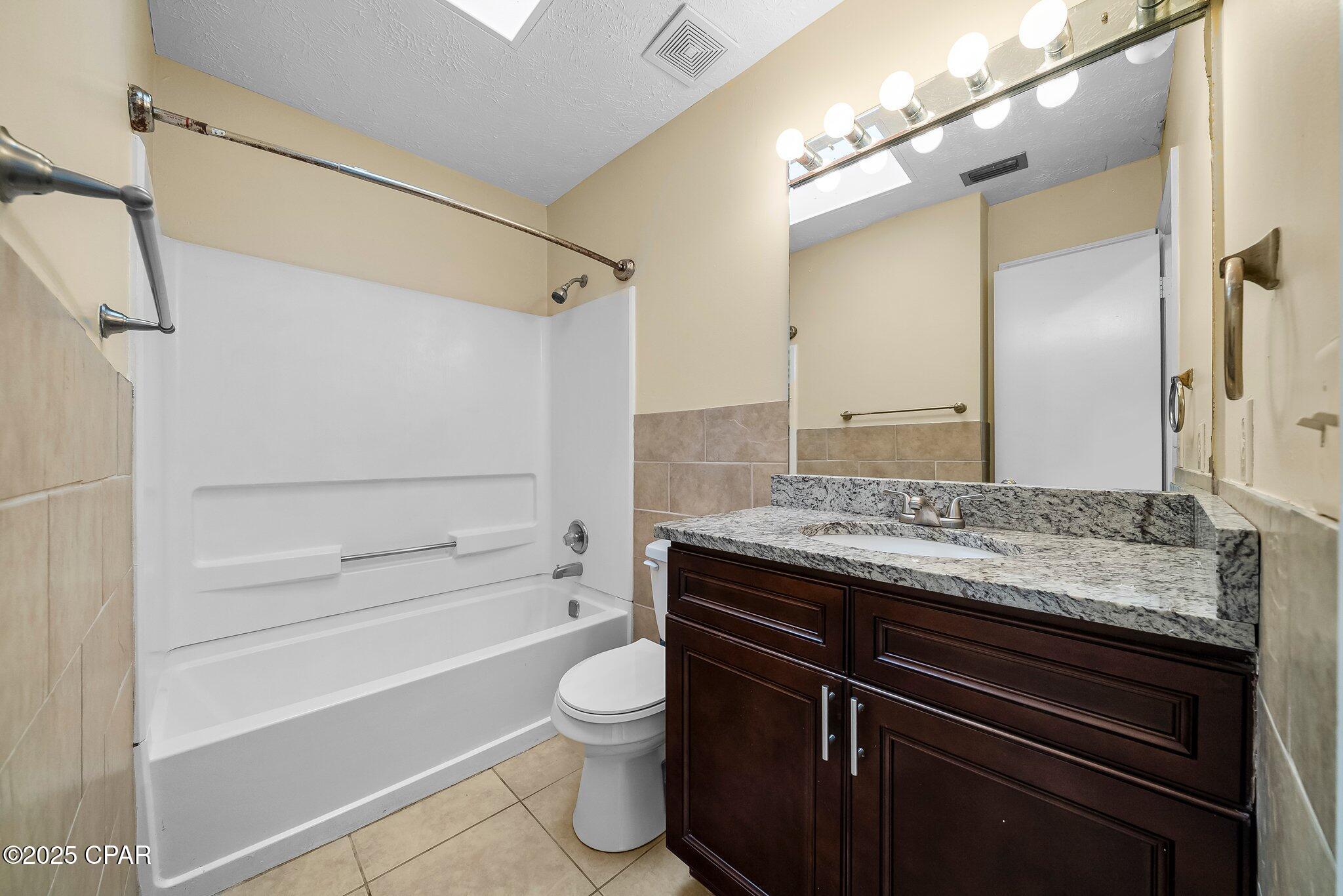 [No Recorded Subdiv] - Residential Lease