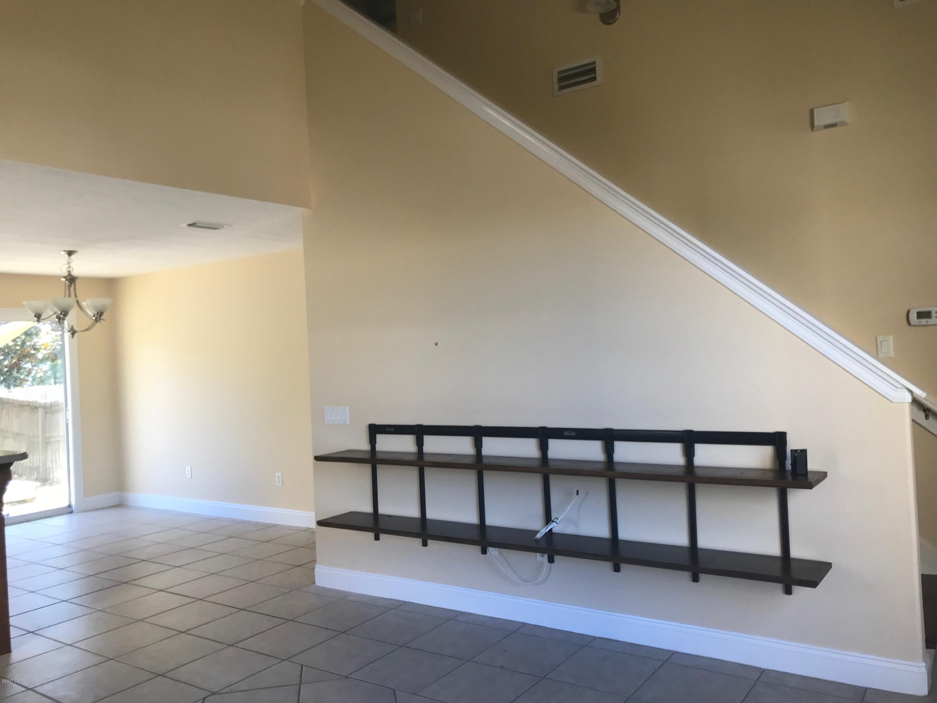 Ashlee Manor - Residential Lease