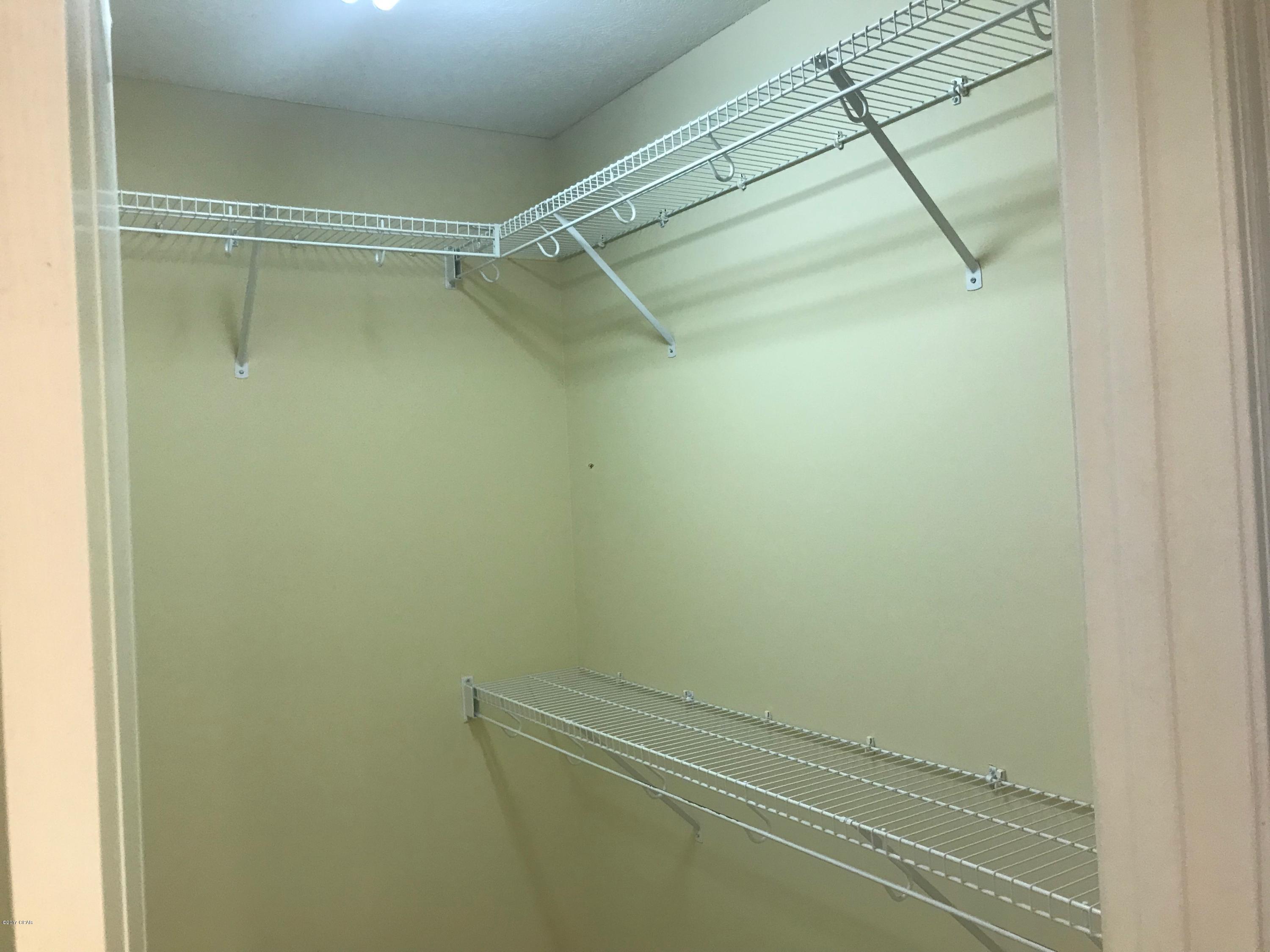 Ashlee Manor - Residential Lease