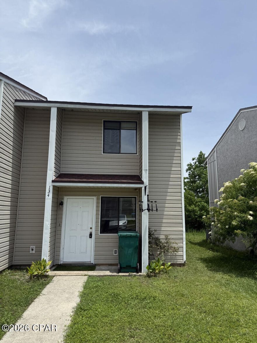 Spacious and inviting 2 bedroom, 1.5 bath end unit townhome offering extra privacy and natural light throughout. This well maintained home features a functional layout with comfortable living spaces, an open flow from living room to dining to kitchen on the 1st floor and generously sized bedrooms and full bath upstairs. Conveniently located near shopping, dining, schools, and major roadways, this townhome is perfect for first time buyers, downsizers, or investors. Move in ready and full of potential, don't miss this opportunity!