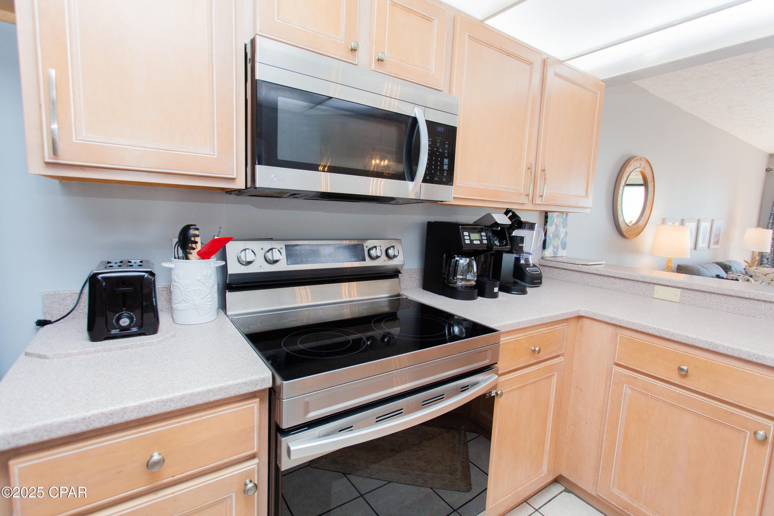 Summerhouse Condo. - Residential