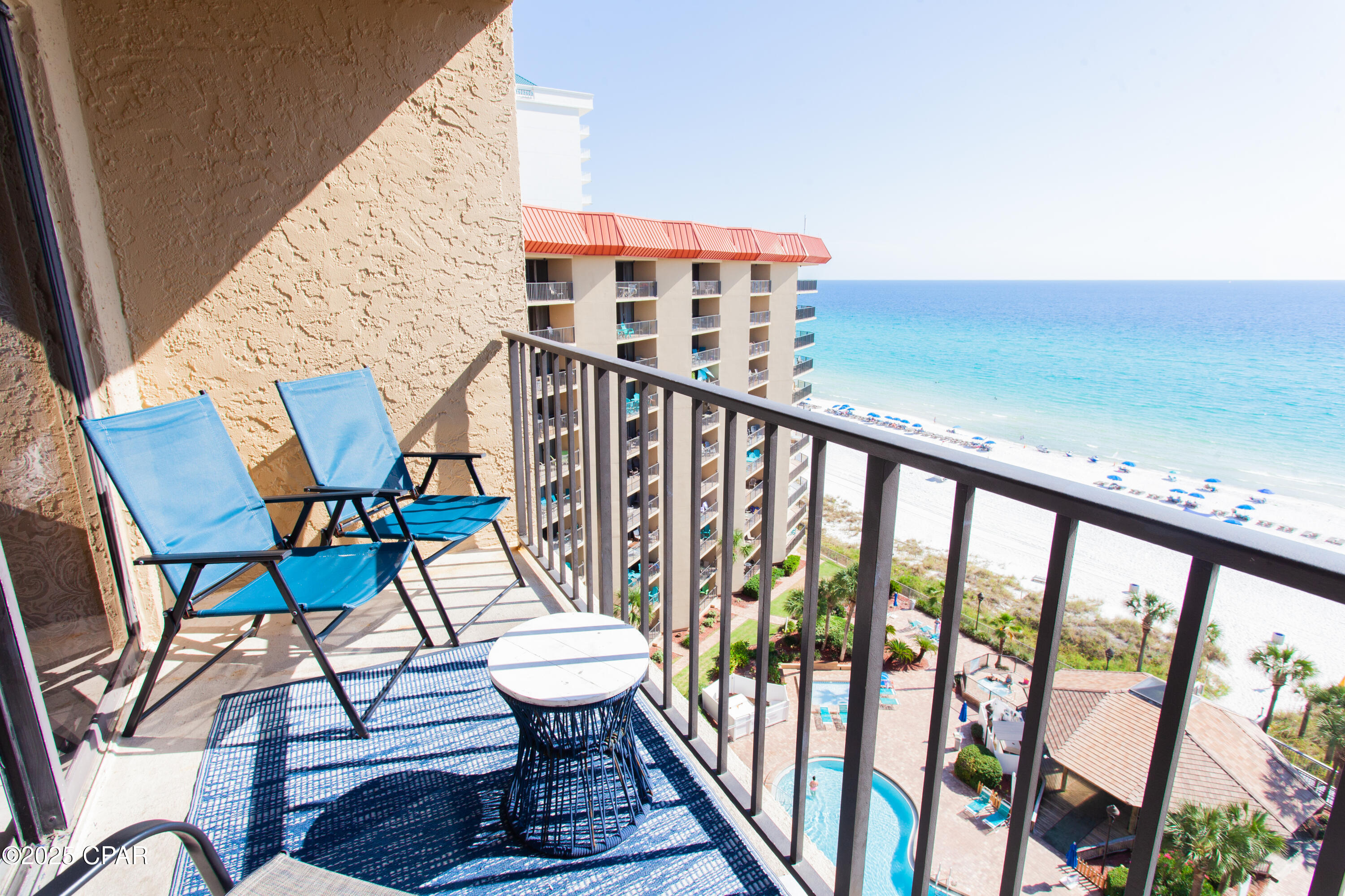 Summerhouse Condo. - Residential