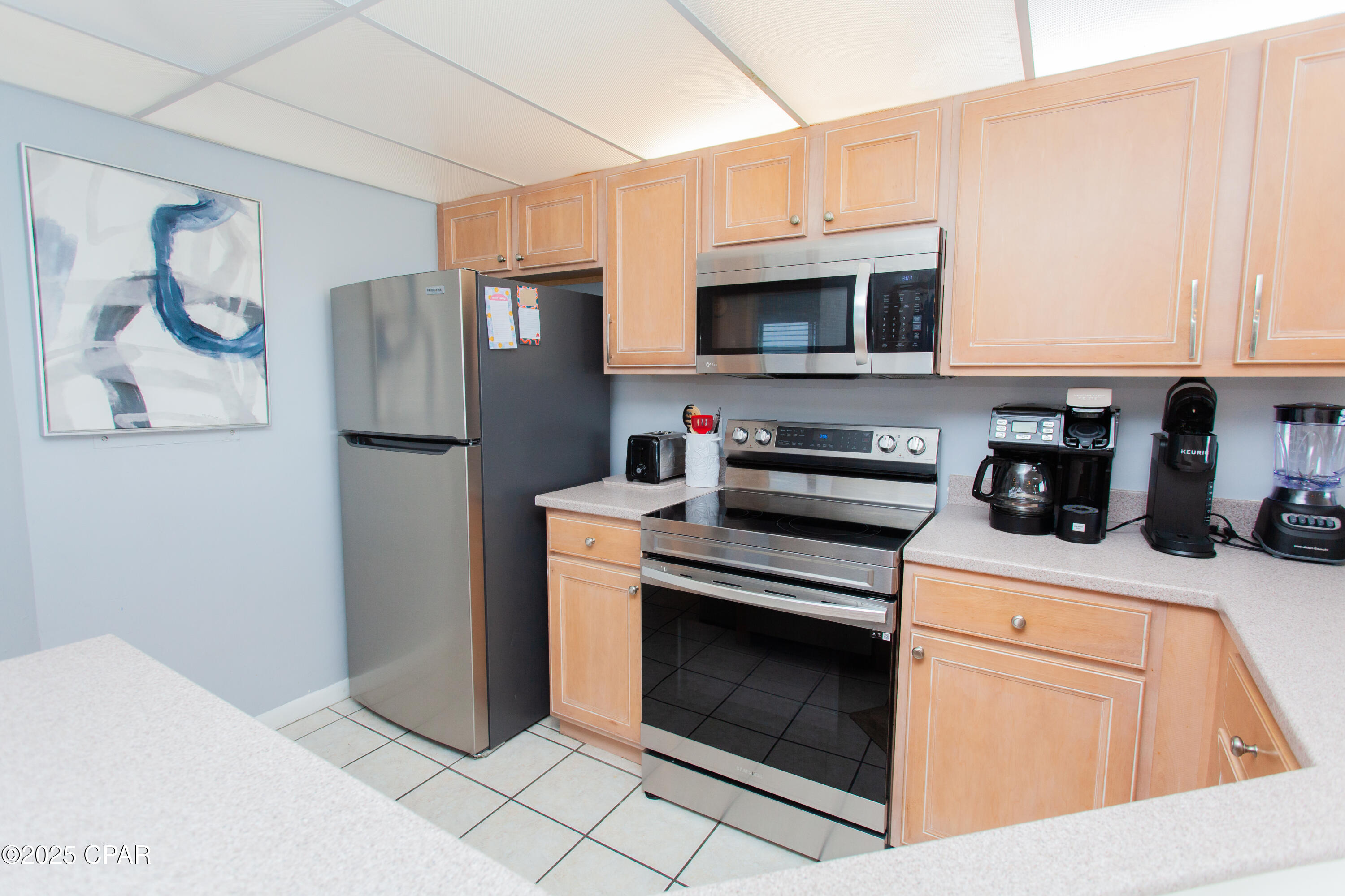 Summerhouse Condo. - Residential