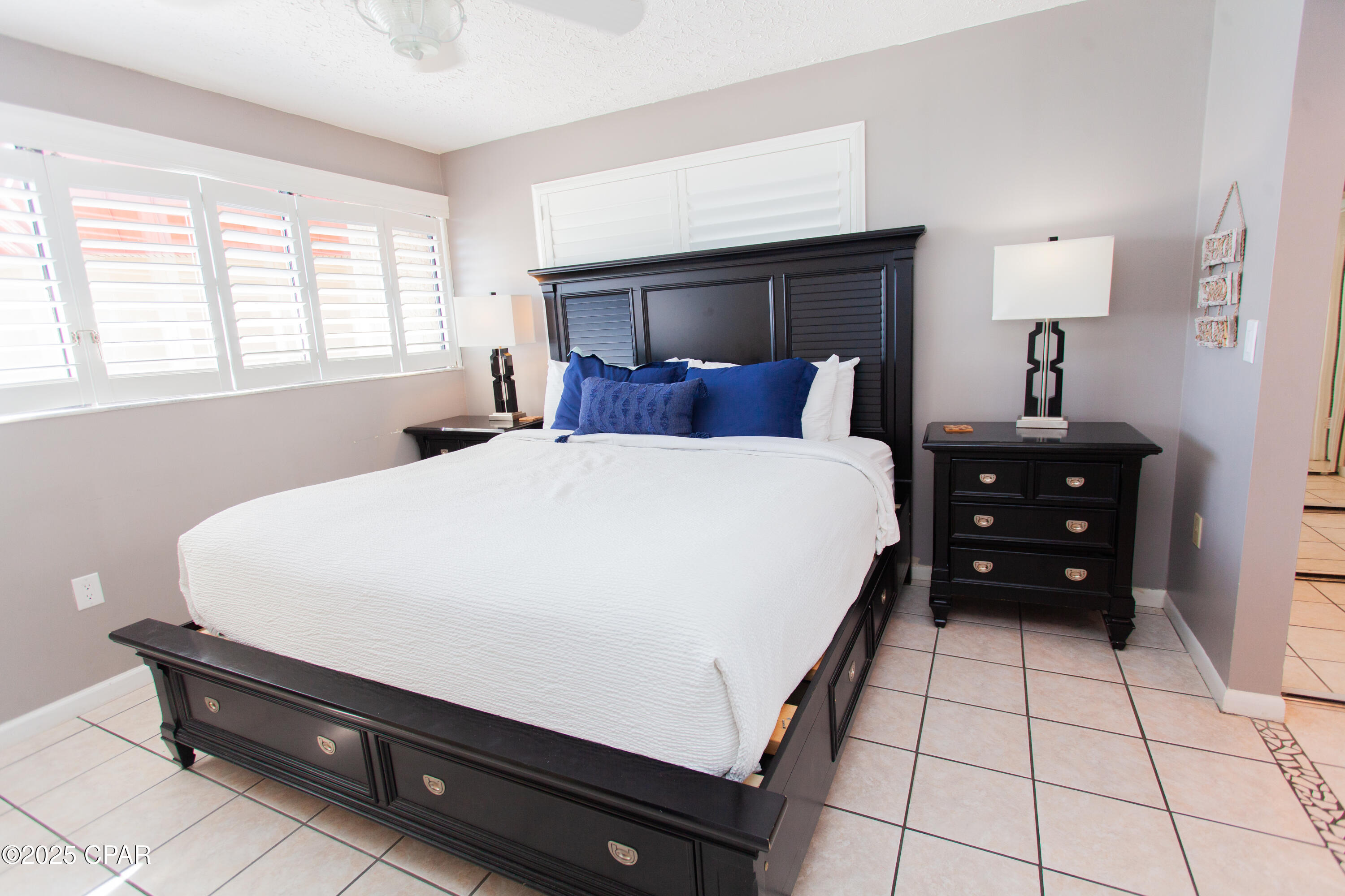 Summerhouse Condo. - Residential