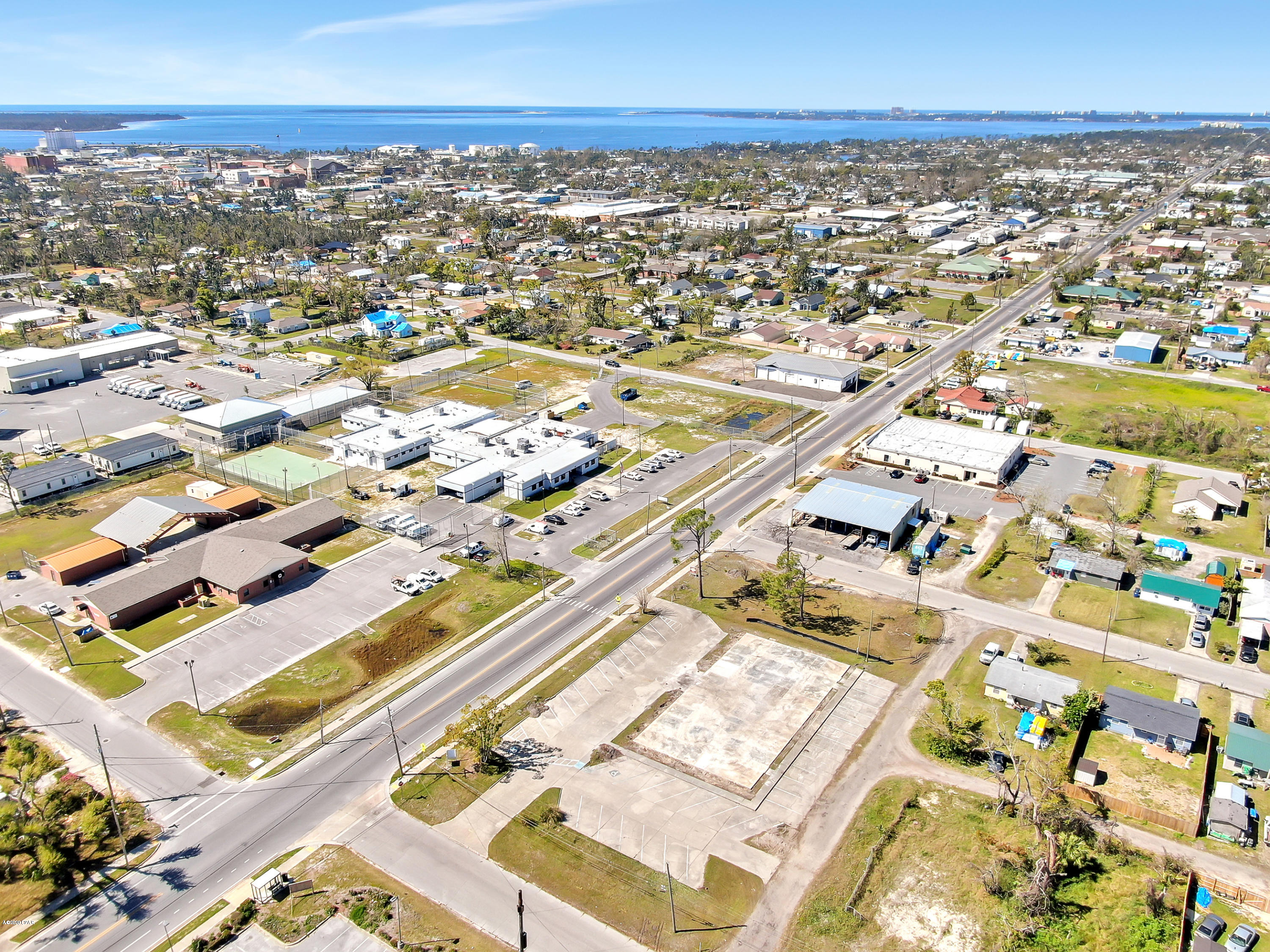 M N Kneeces Replat Pine-Lea - Land