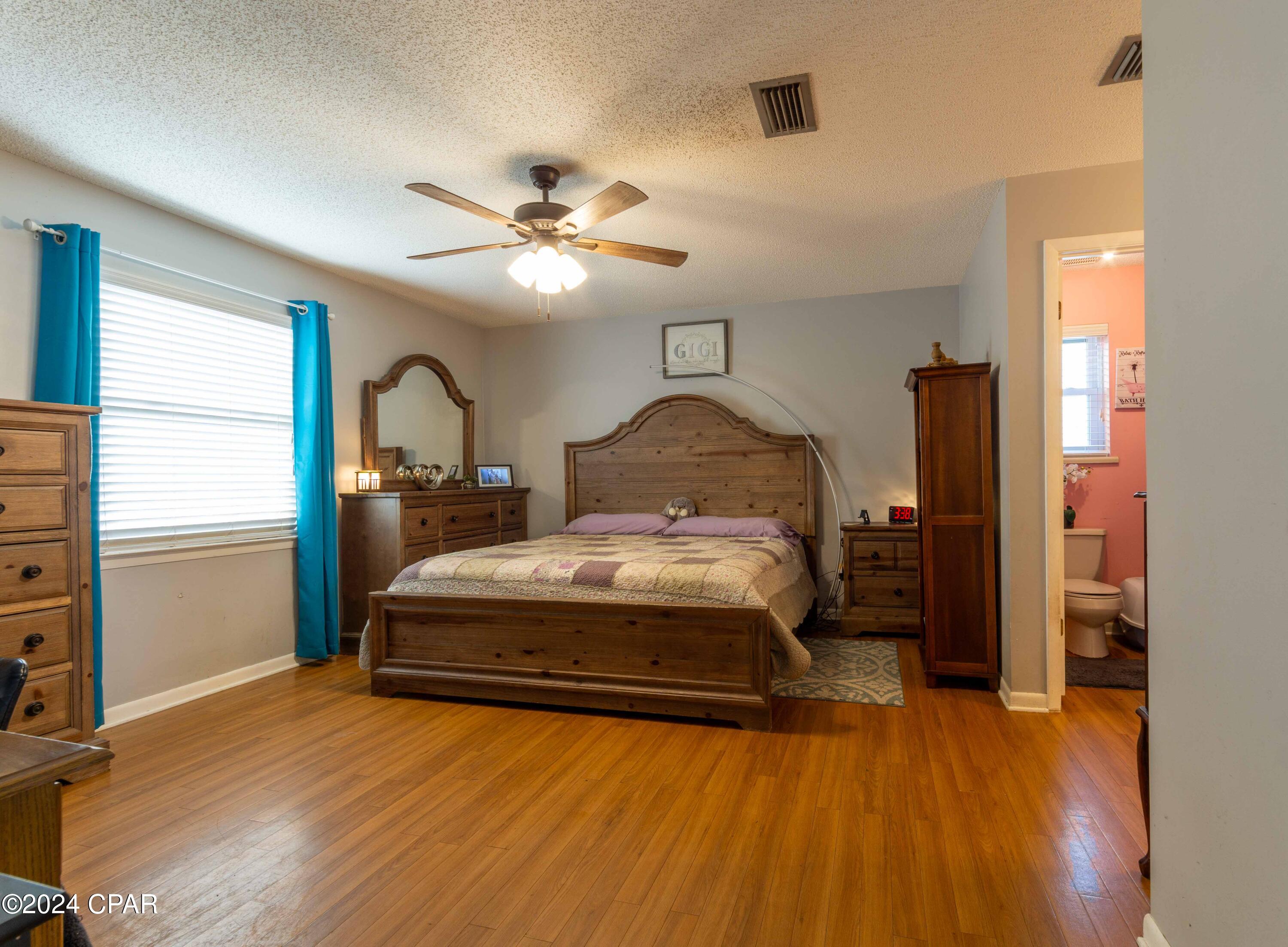 Derby Woods 1st Add - Residential