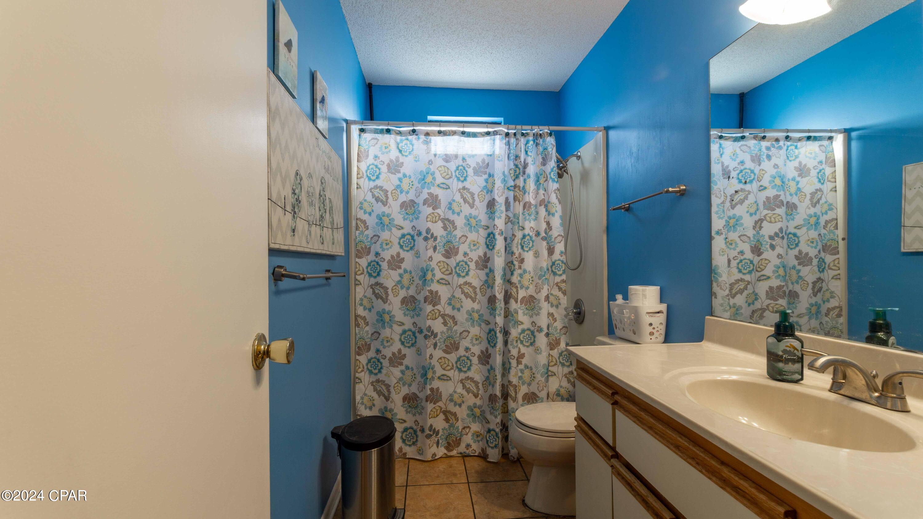 Derby Woods 1st Add - Residential