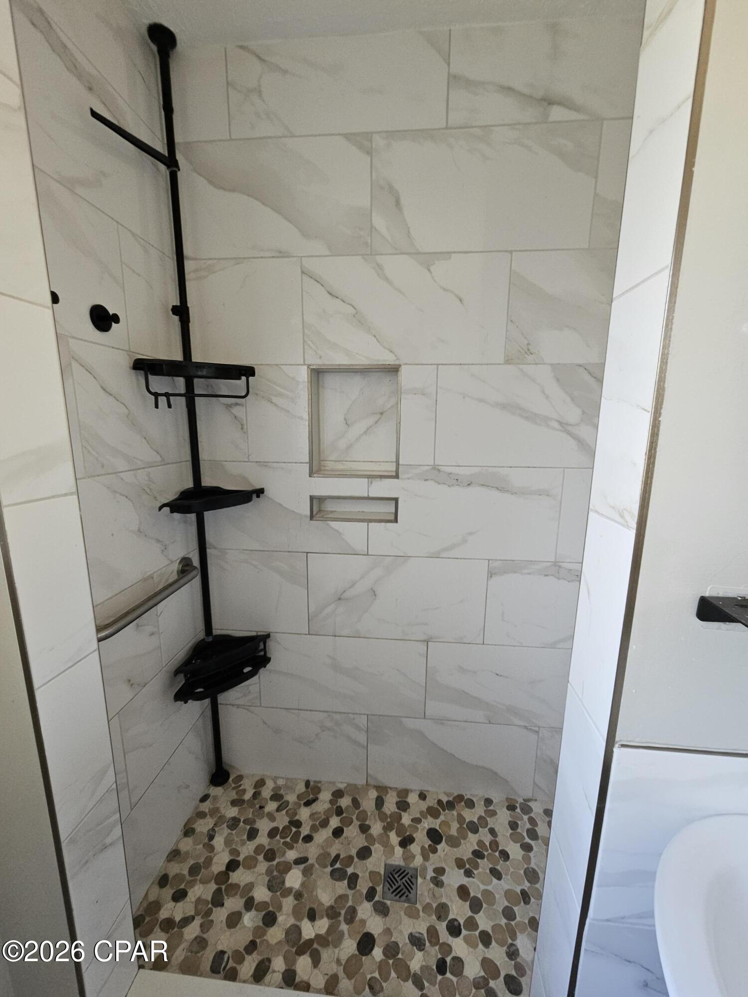 Caroline Add Unit 1 Amend - Residential