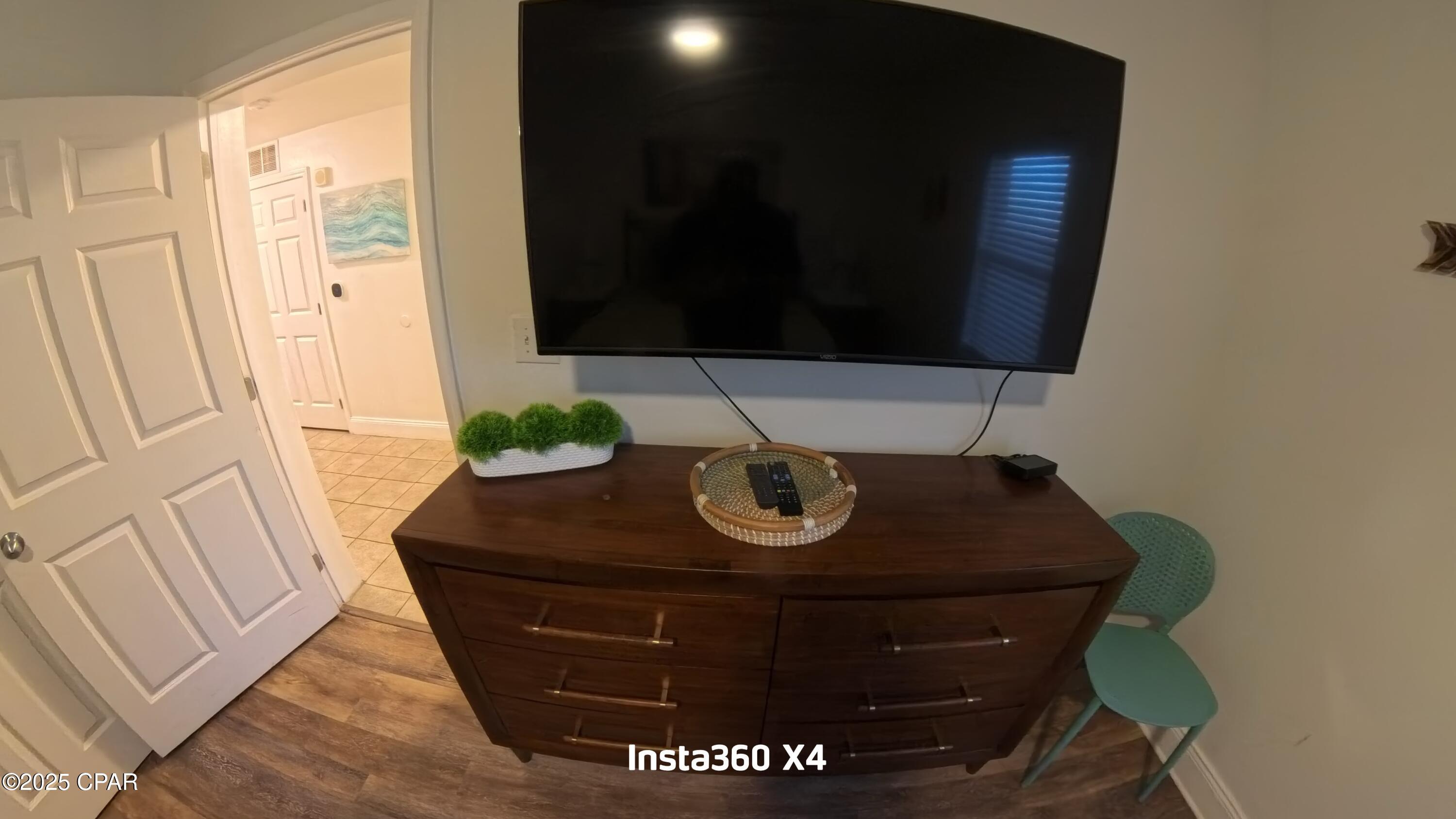 Laketown Wharf - Residential