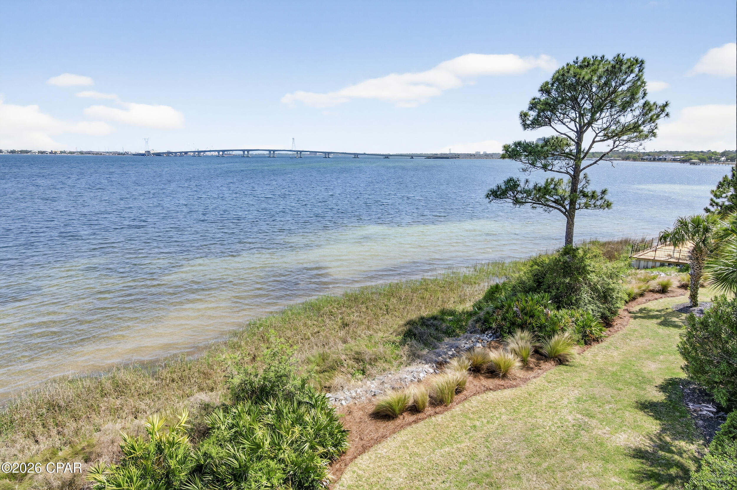 Hibiscus By The Bay - Residential