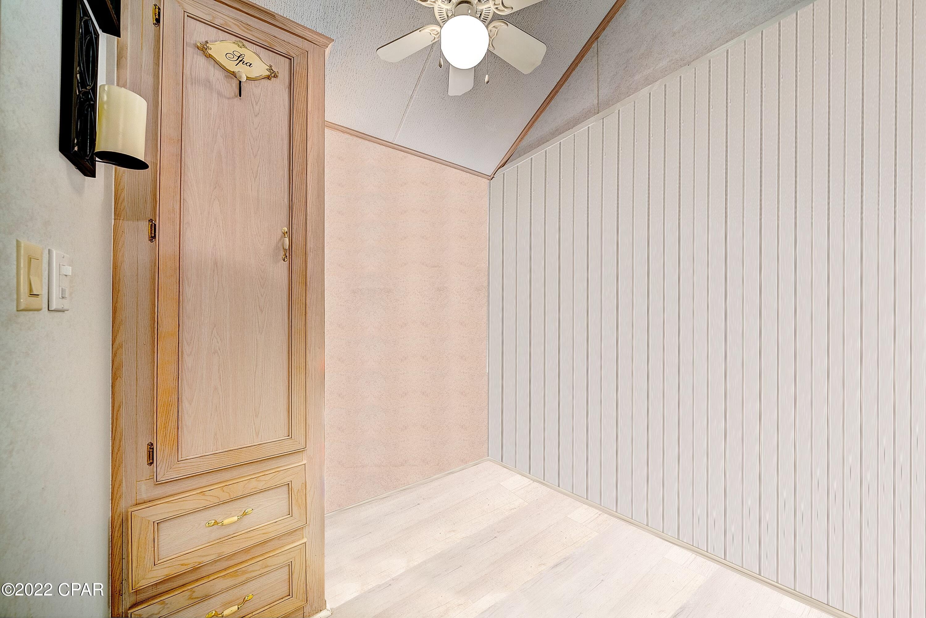 Emerald Pointe Resort - Residential