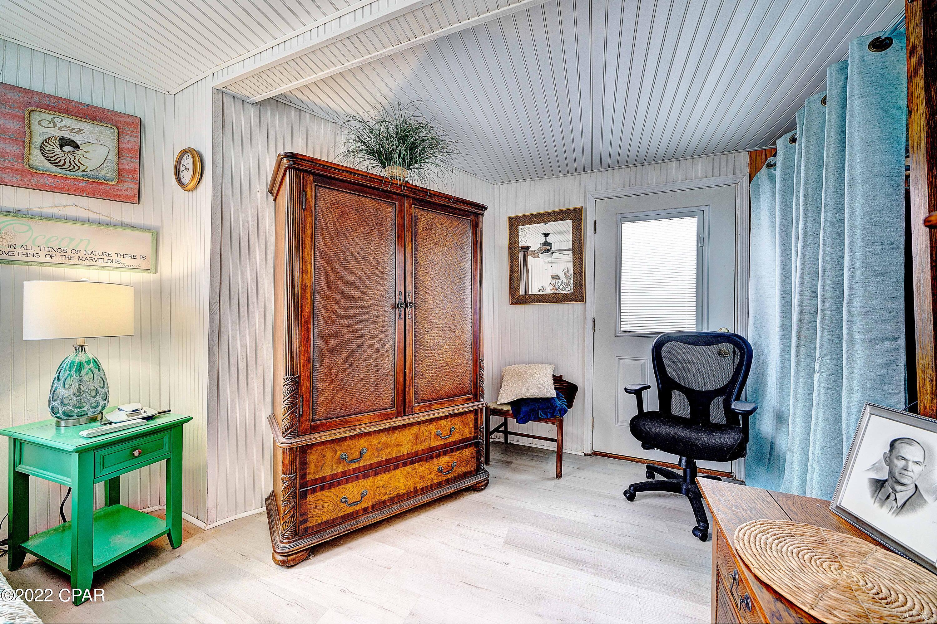 Emerald Pointe Resort - Residential