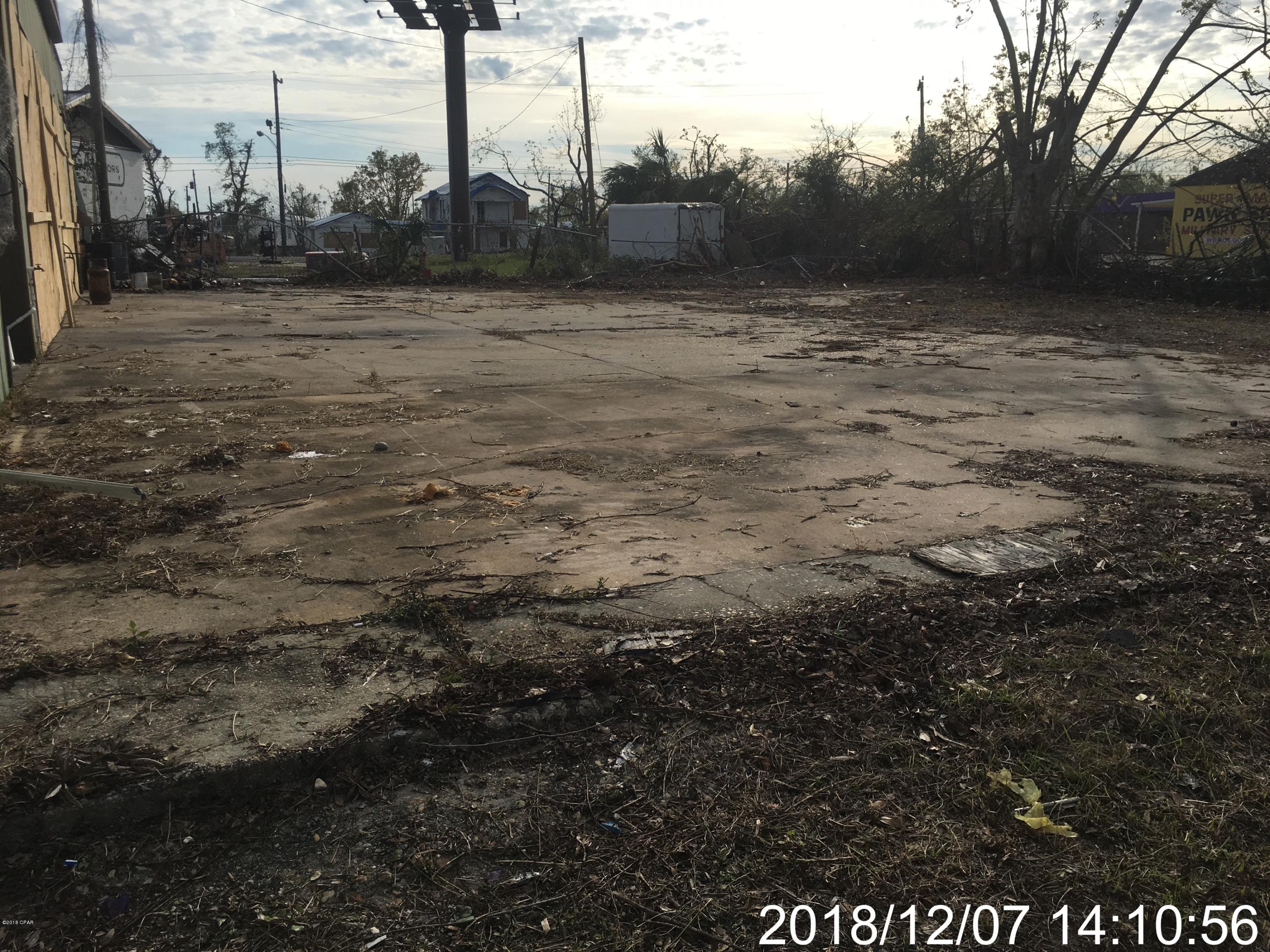 [No Recorded Subdiv] - Commercial Sale