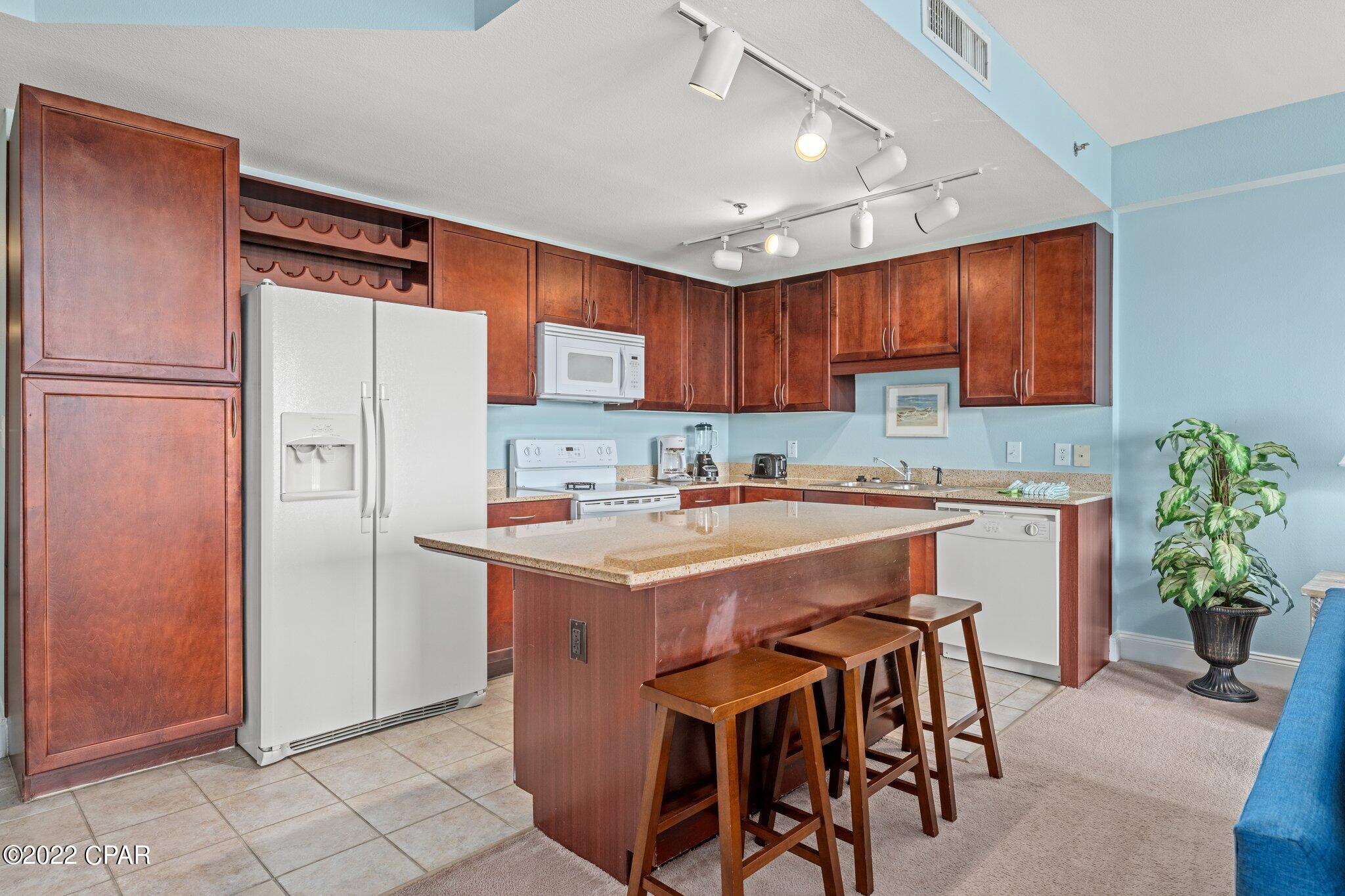 Laketown Wharf - Residential