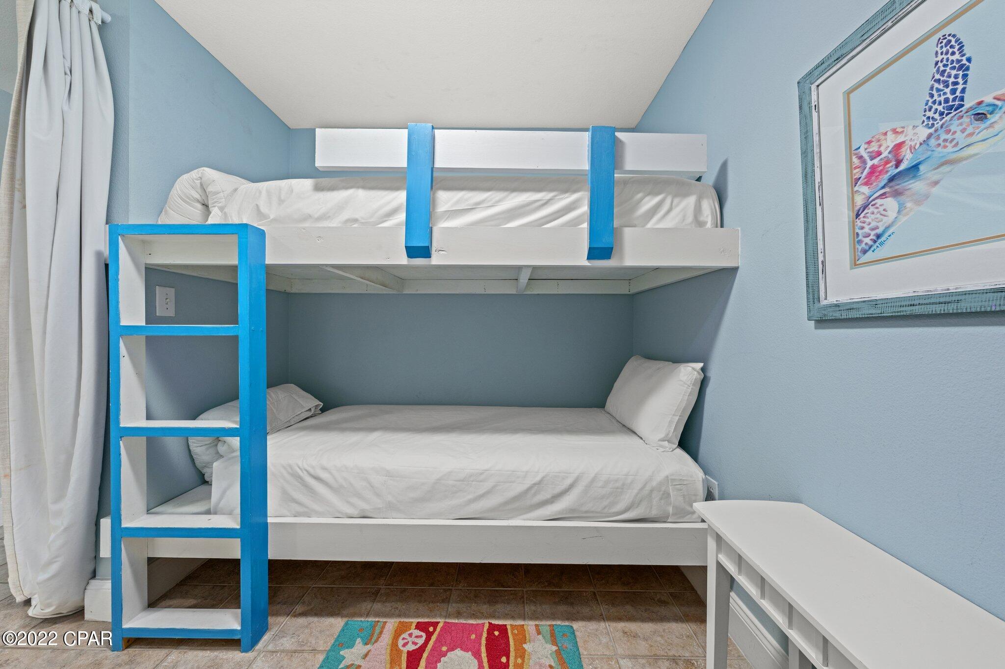 Laketown Wharf - Residential