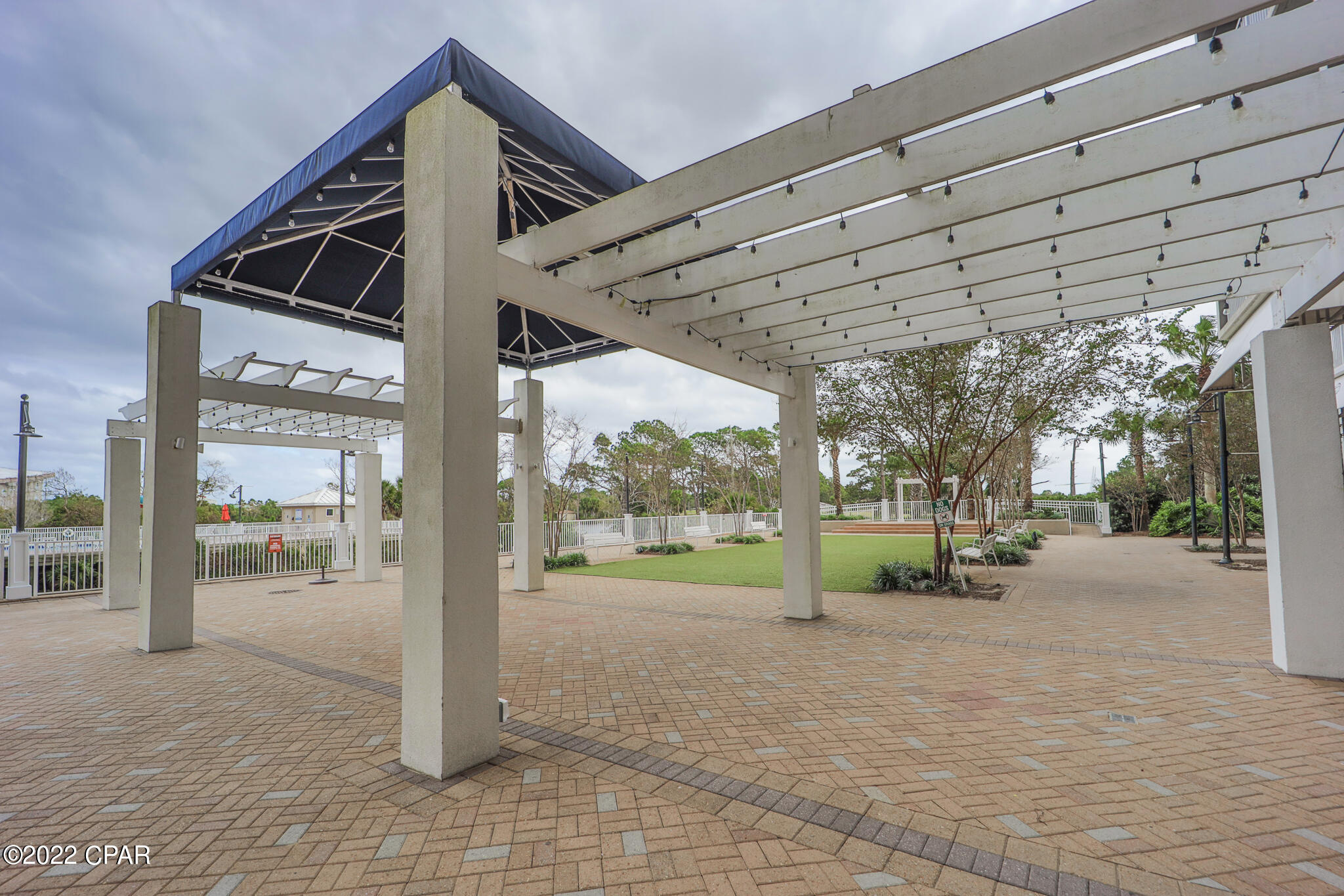 Laketown Wharf - Residential