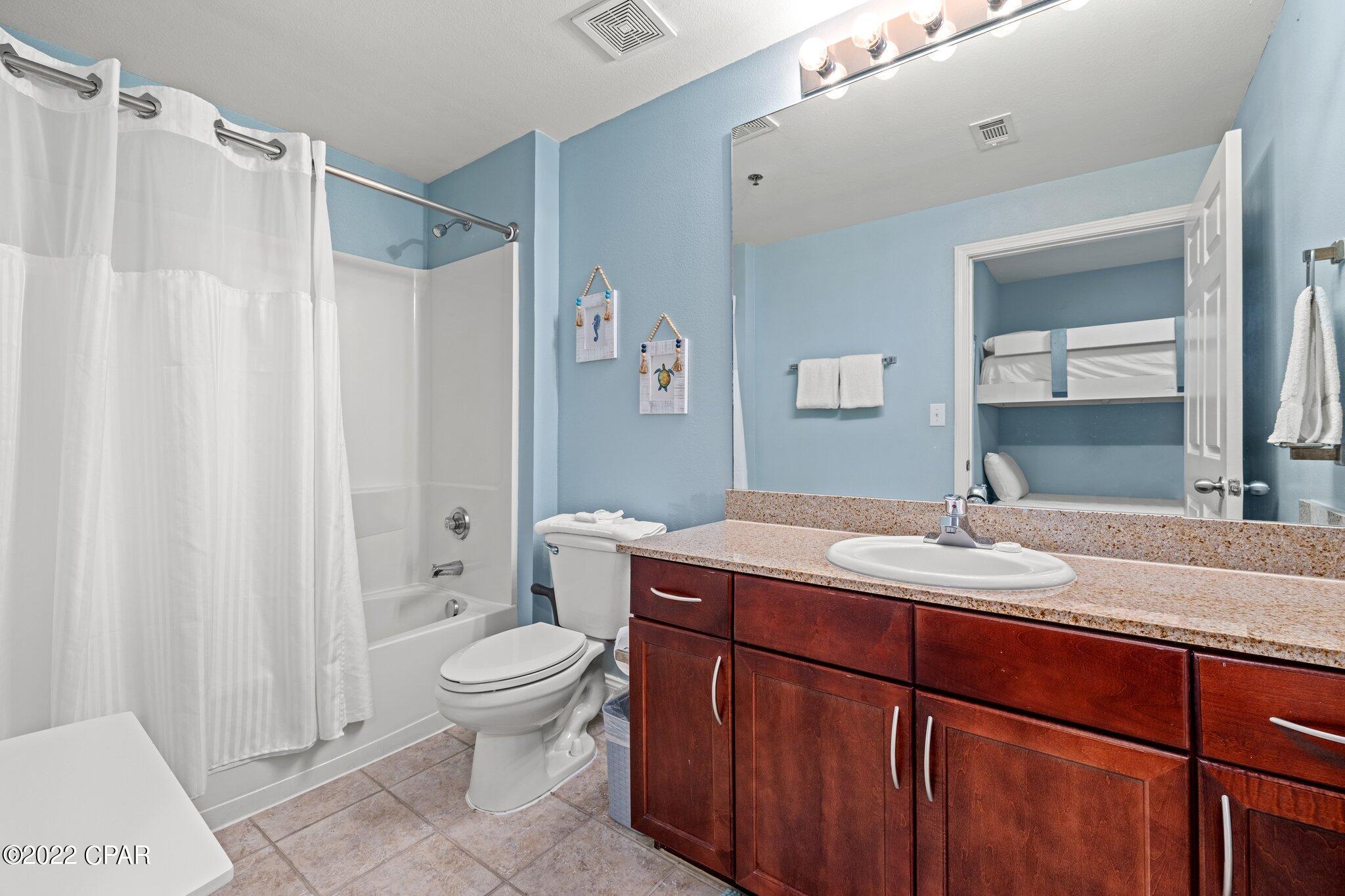 Laketown Wharf - Residential