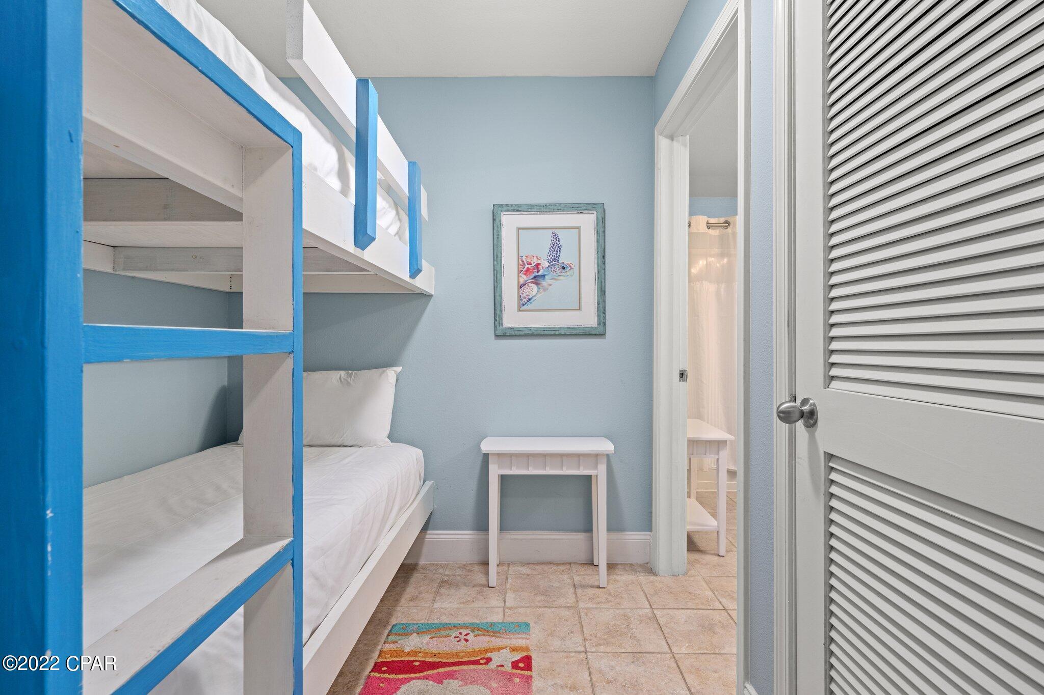 Laketown Wharf - Residential