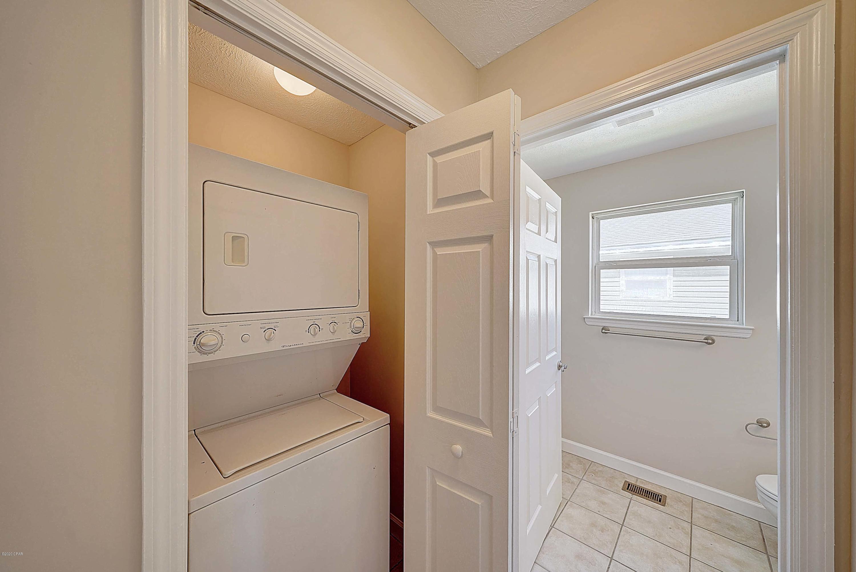 Gates At Sterling Cove - Residential