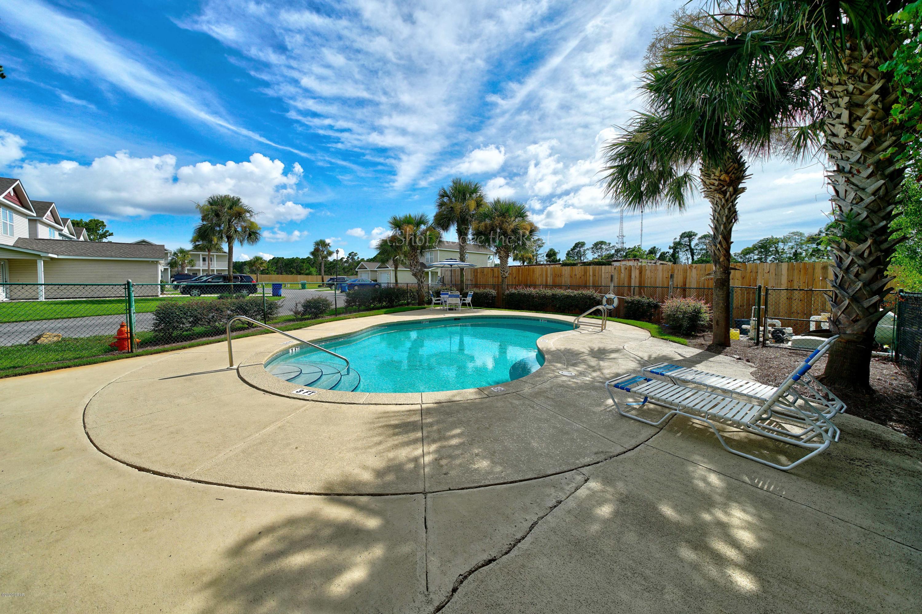 Gates At Sterling Cove - Residential