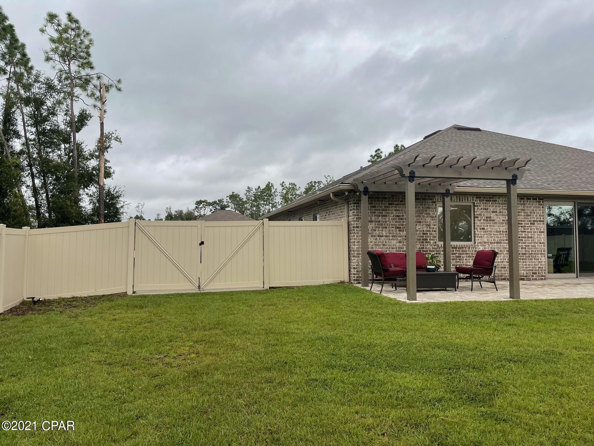 Cedar Creek Chase - Residential