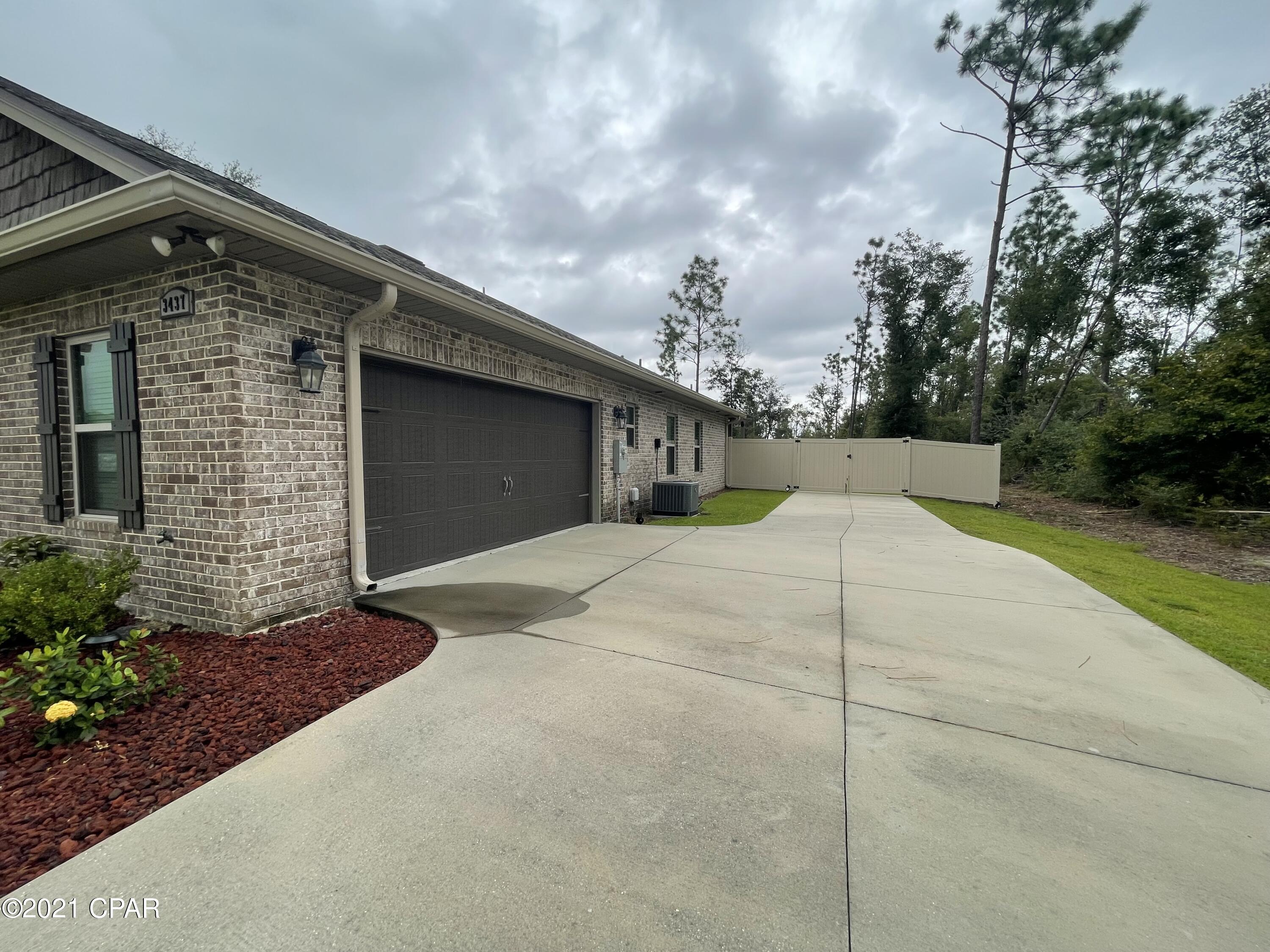 Cedar Creek Chase - Residential