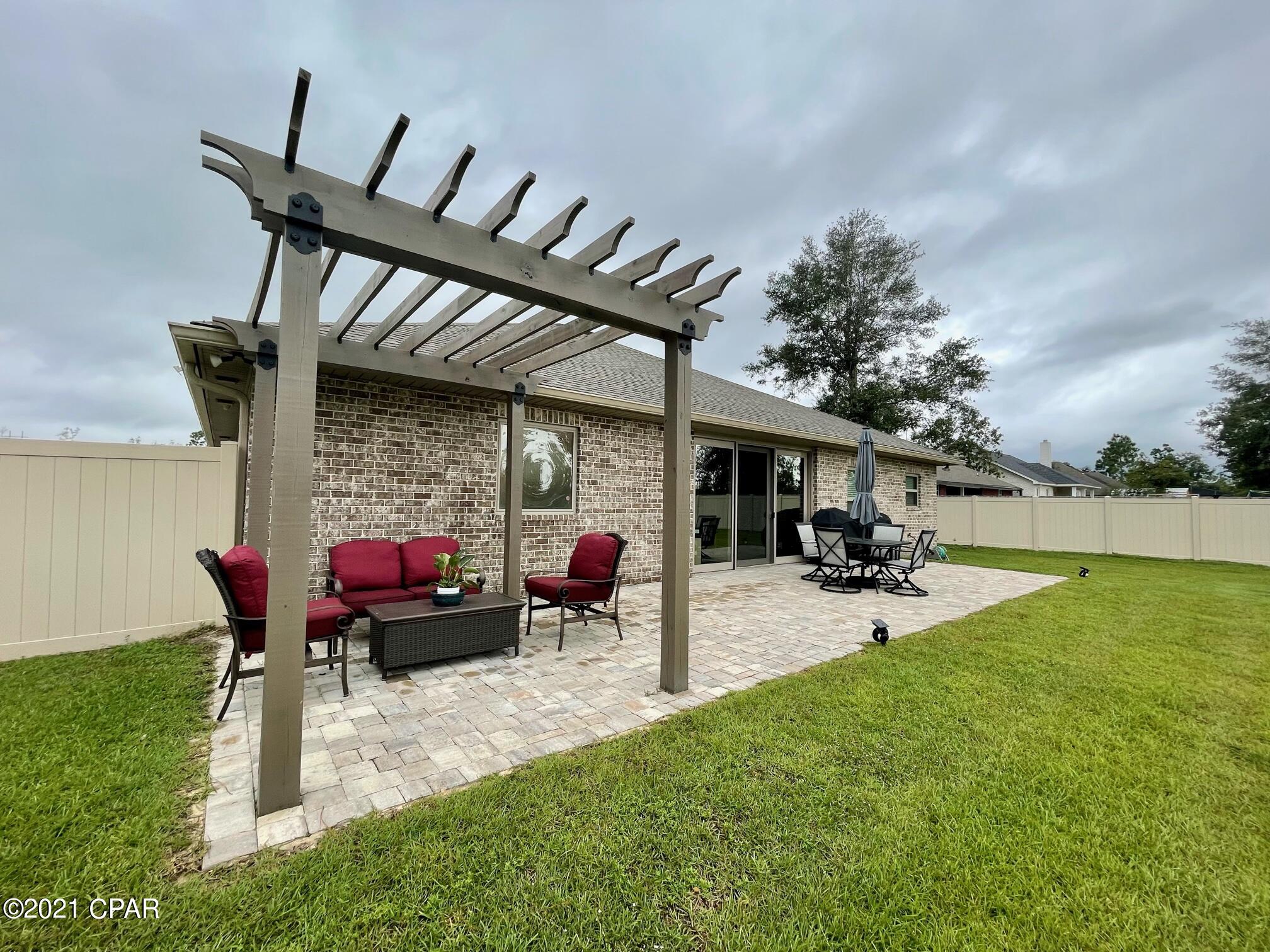 Cedar Creek Chase - Residential