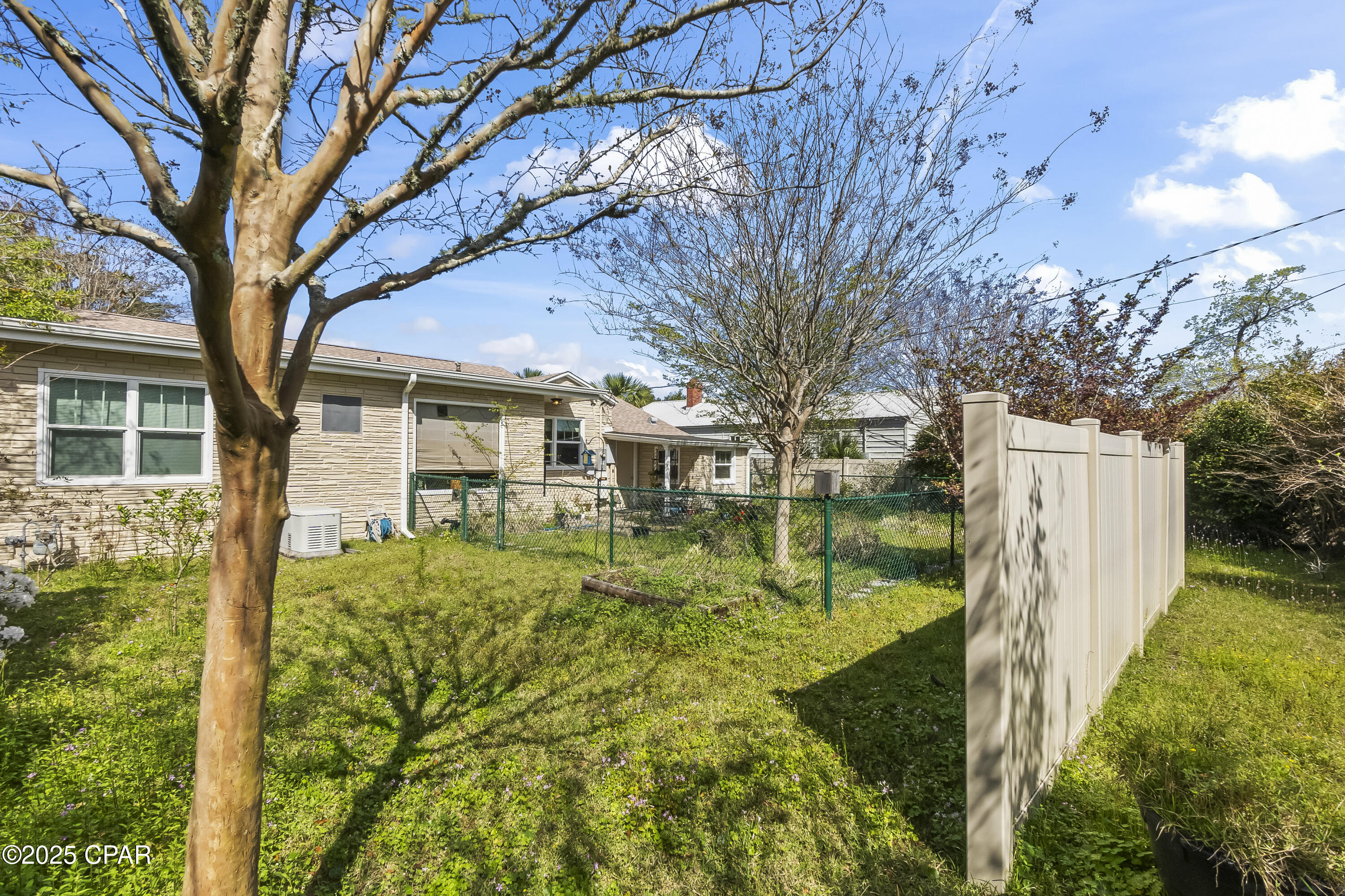 Sudduths 1st Add - Residential