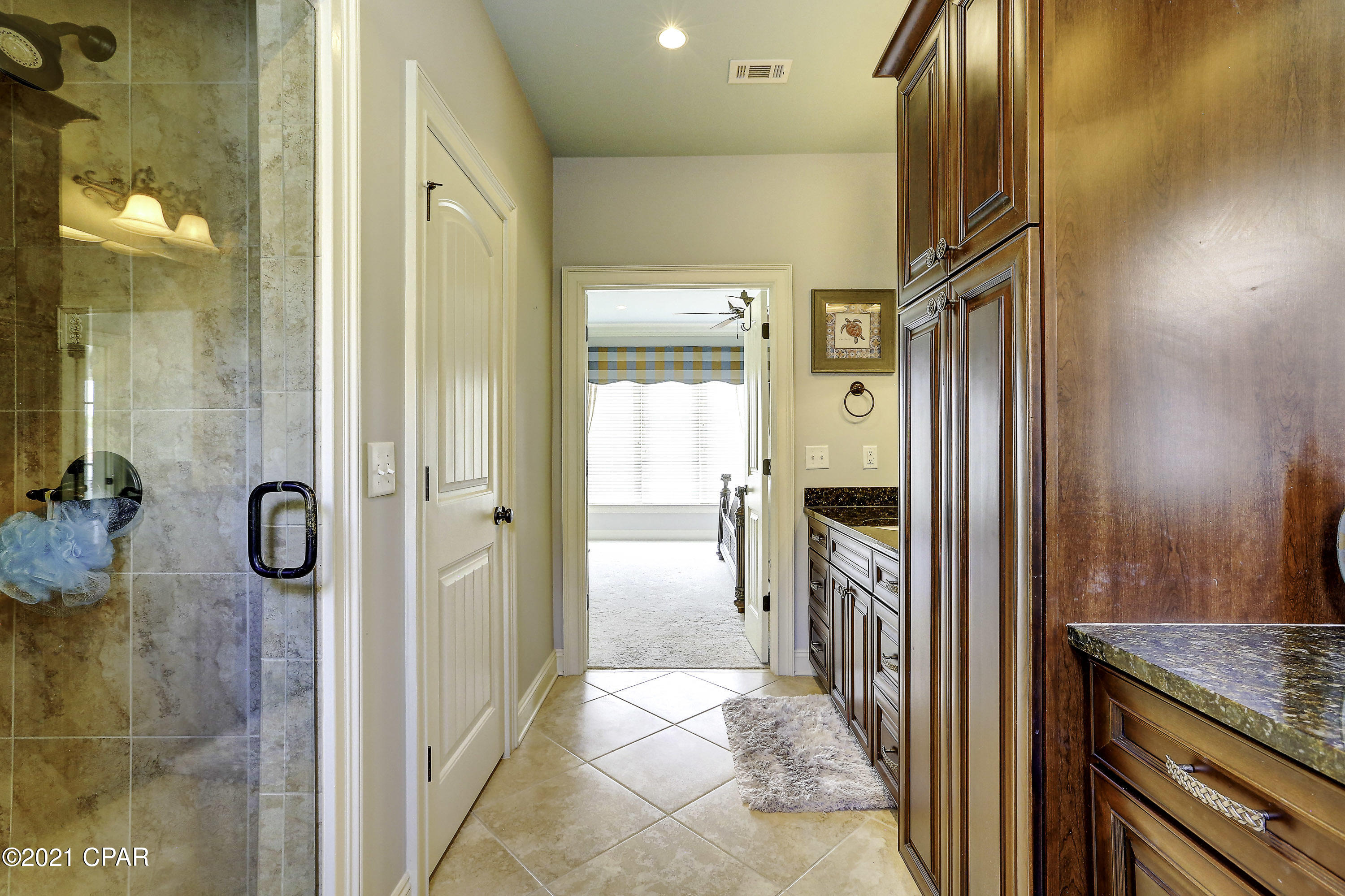 Magnolia Bay Club - Residential